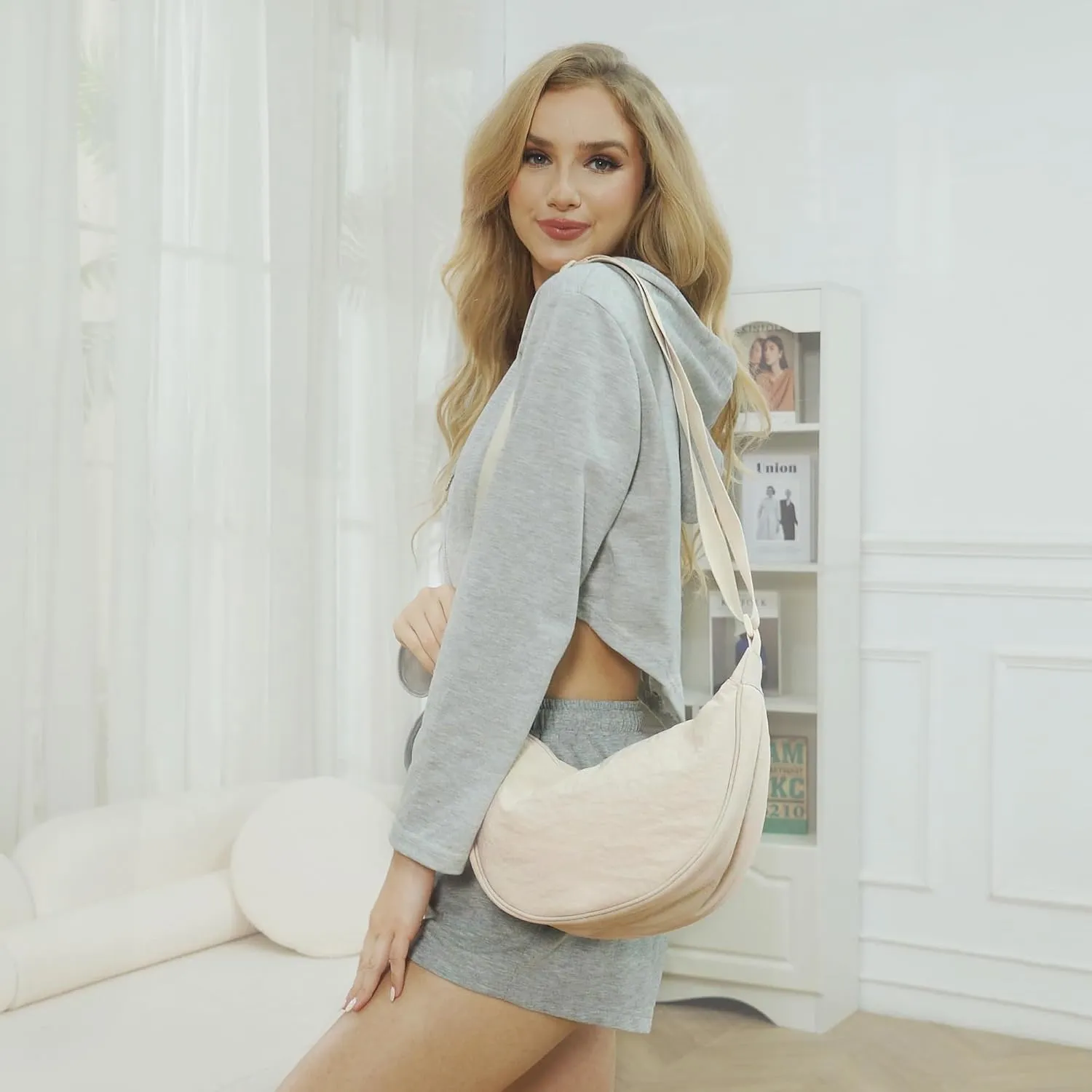 KALIDI Crossbody Bag Women's Large Half Moon Bag Women's Shoulder Bags Shoulder Bag with Adjustable Strap Nylon Hobo Bag