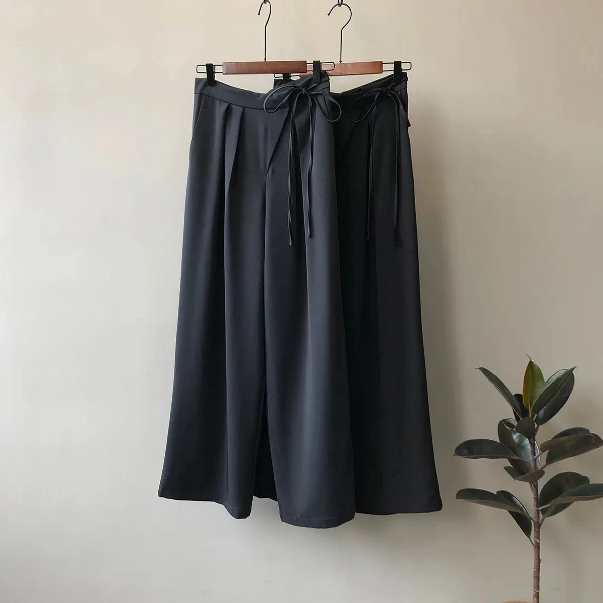 [Korean Style] 2 Colors High Waisted drawstring Tie Dress-up Trousers