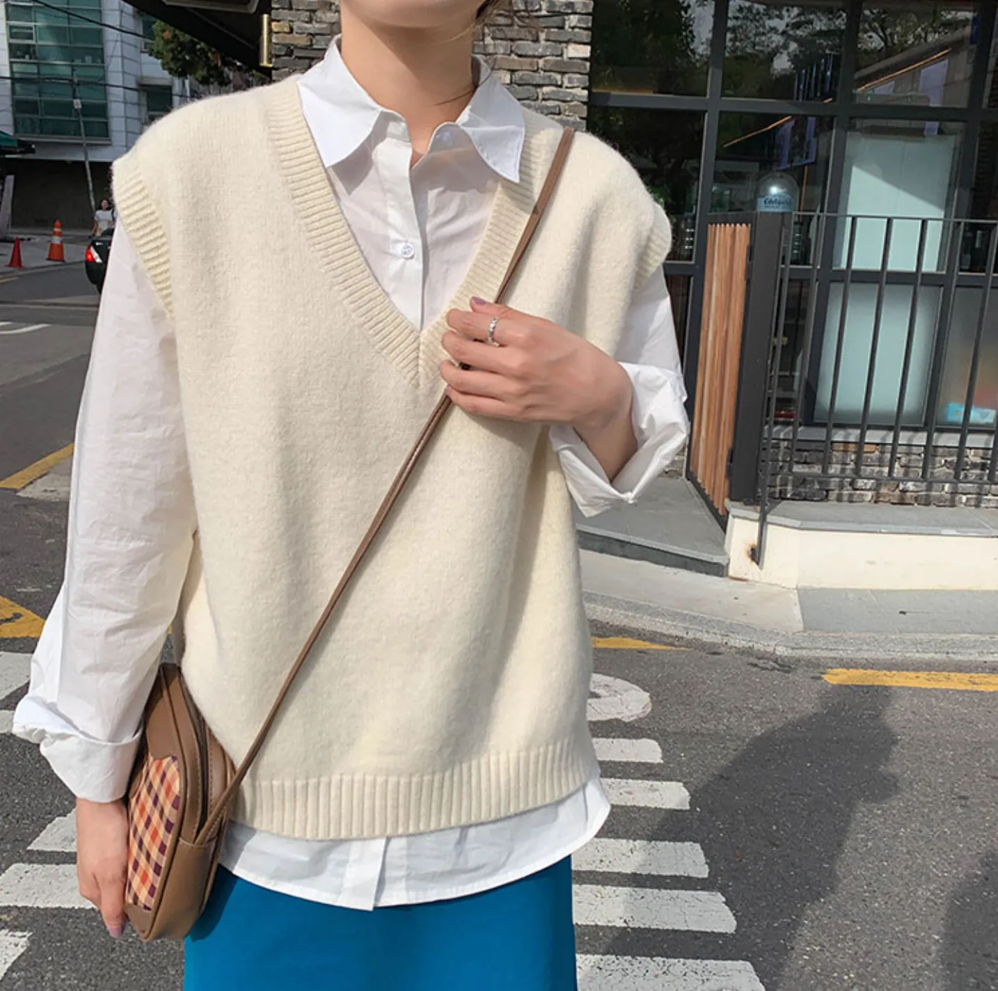 [Korean Style] 4 Colors Loose Fit V Neck Knit Vest