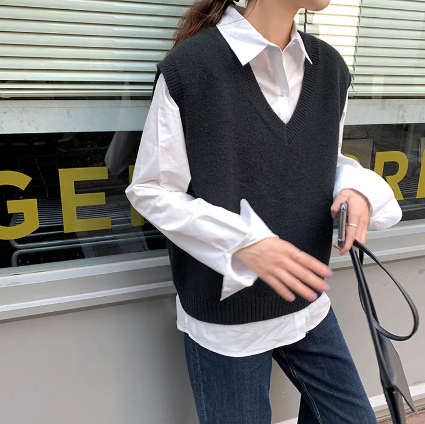 [Korean Style] 4 Colors Loose Fit V Neck Knit Vest