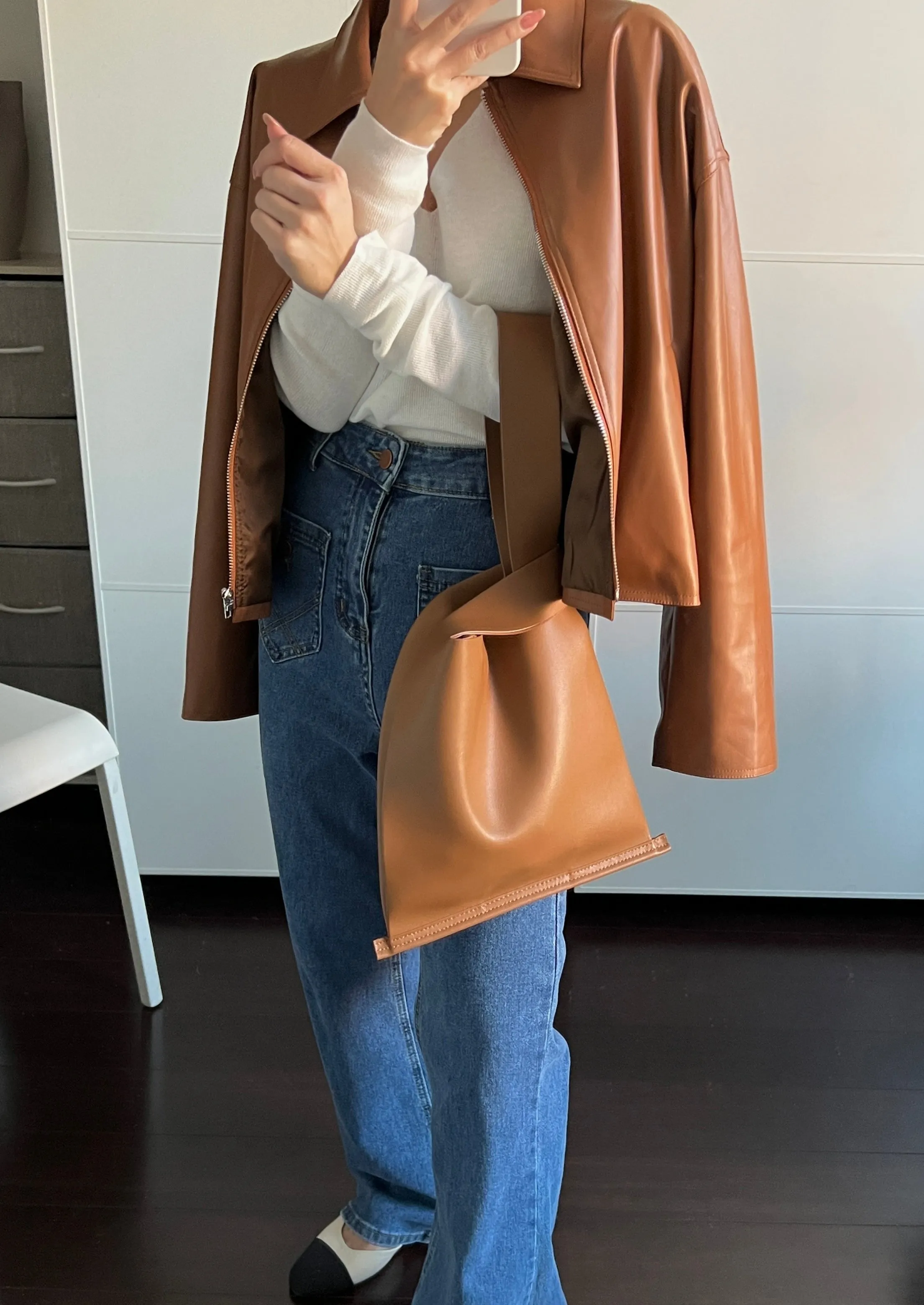 [Korean Style] Audre Minimalistic 2 Way Leather Tote Crossbody Wrist Bag