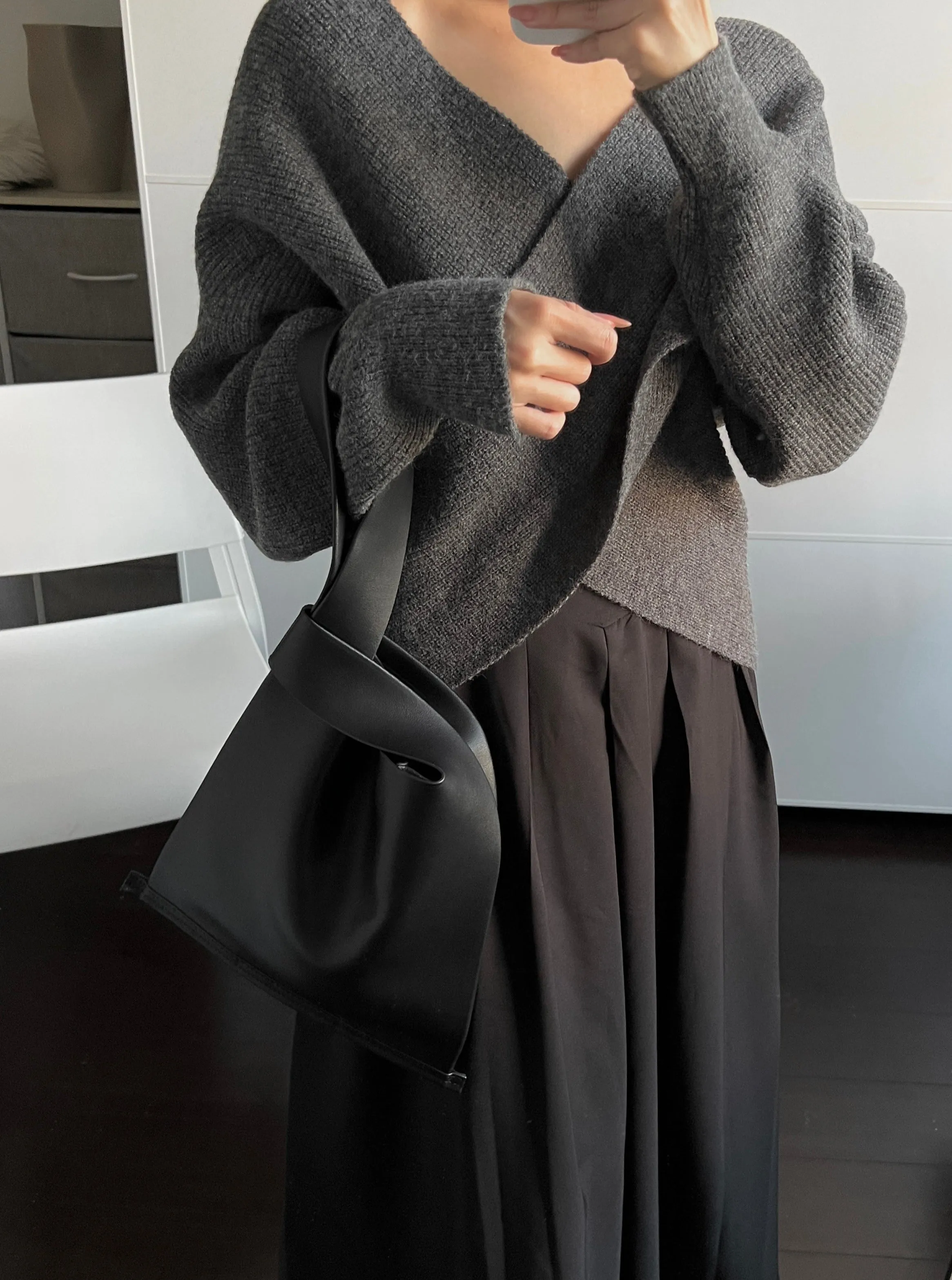 [Korean Style] Audre Minimalistic 2 Way Leather Tote Crossbody Wrist Bag