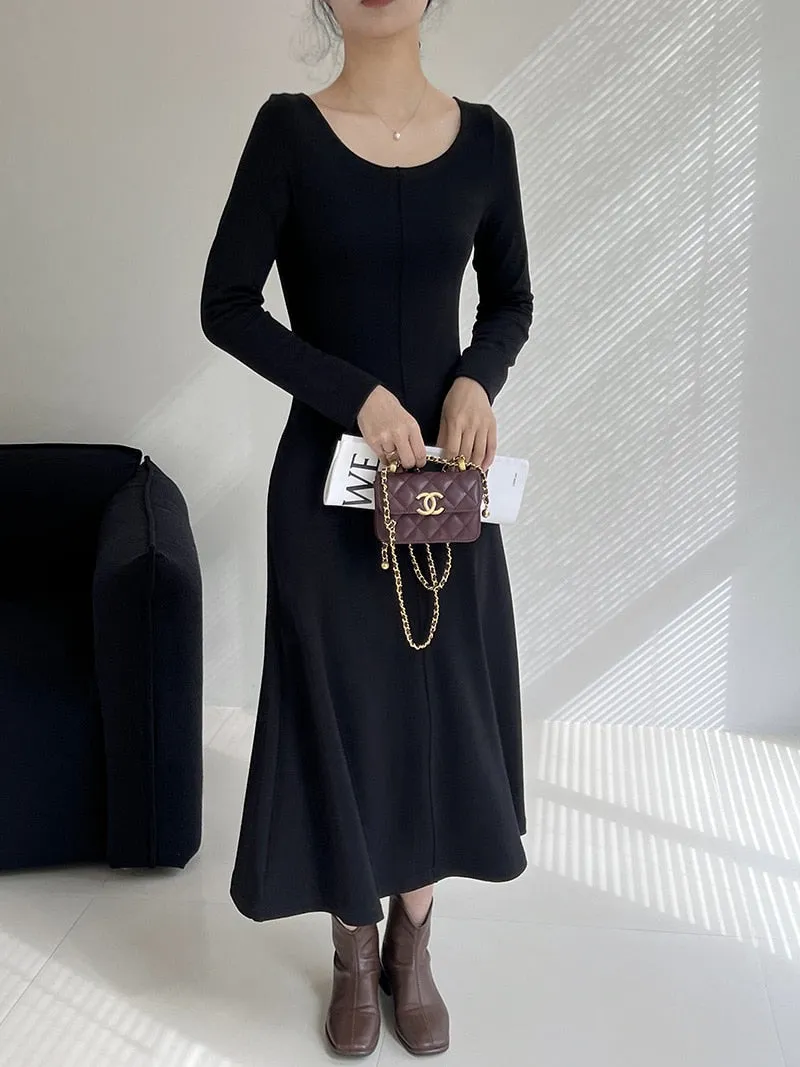 [Korean Style] Basic Scoop Neck Solid Color Long Sleeve A Line Midi Dress