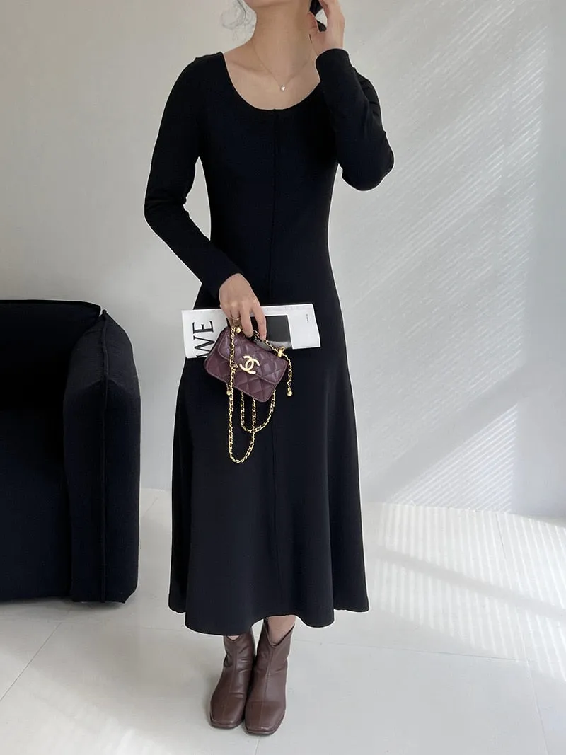 [Korean Style] Basic Scoop Neck Solid Color Long Sleeve A Line Midi Dress