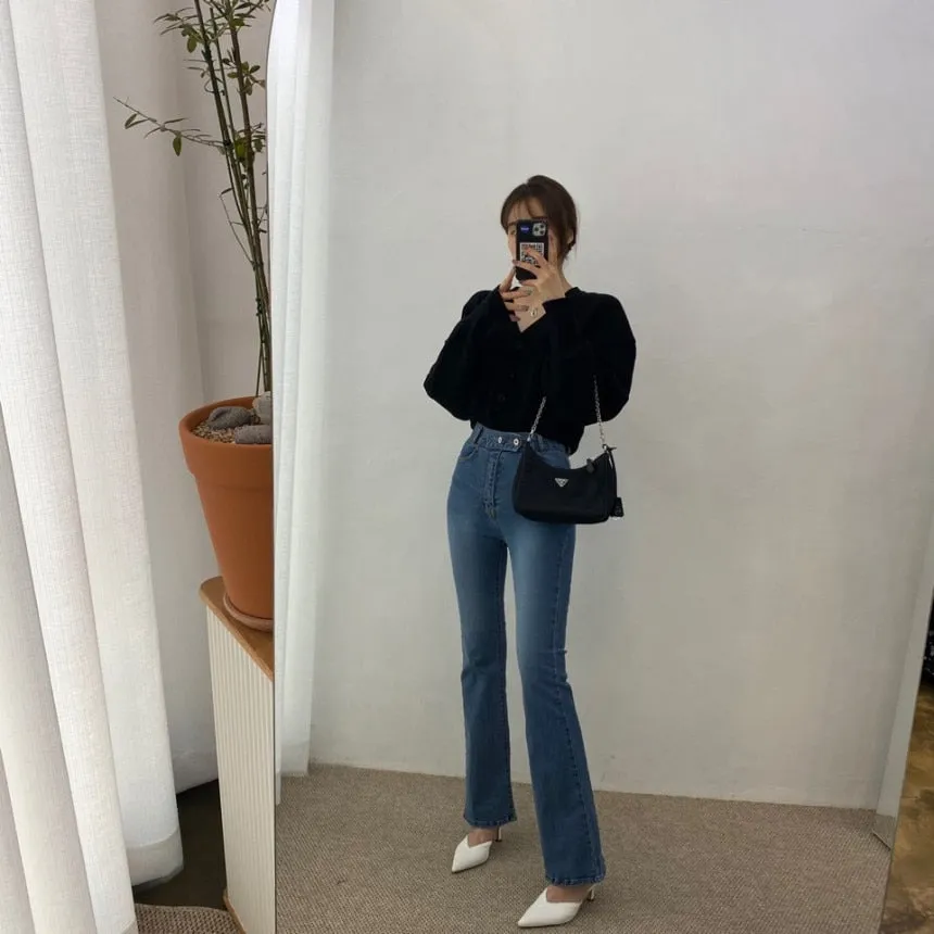 [Korean Style] Corinne High Waist Flare Jeans