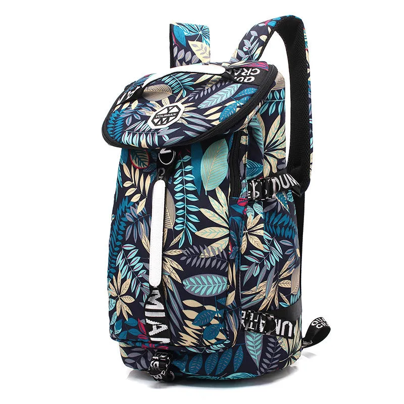 Large capacity travel backpack