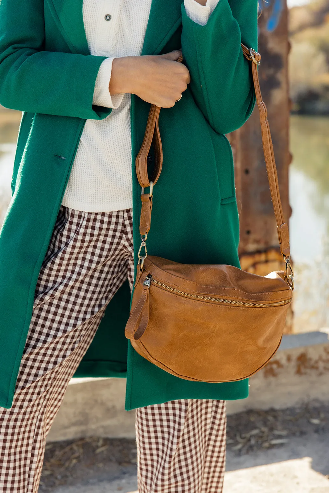 Laura Contrast Strap Sling Belt Bag