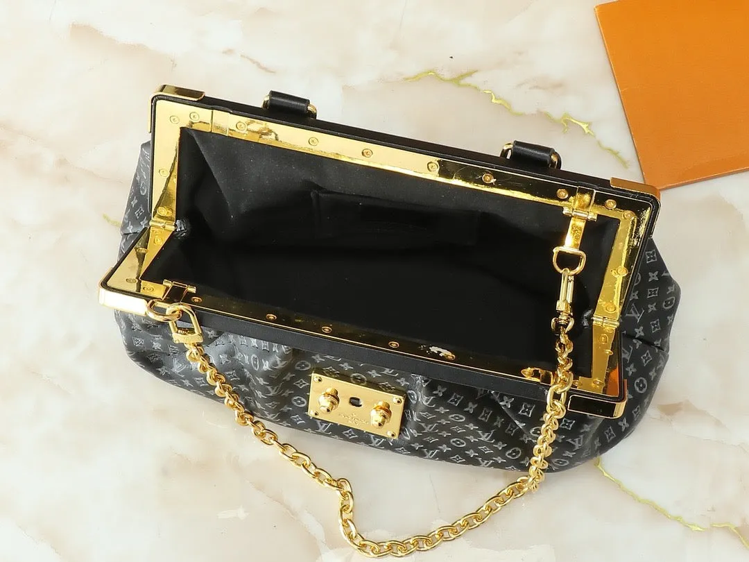 LB1114 LV Clutch / 11x5.5x3.9inch