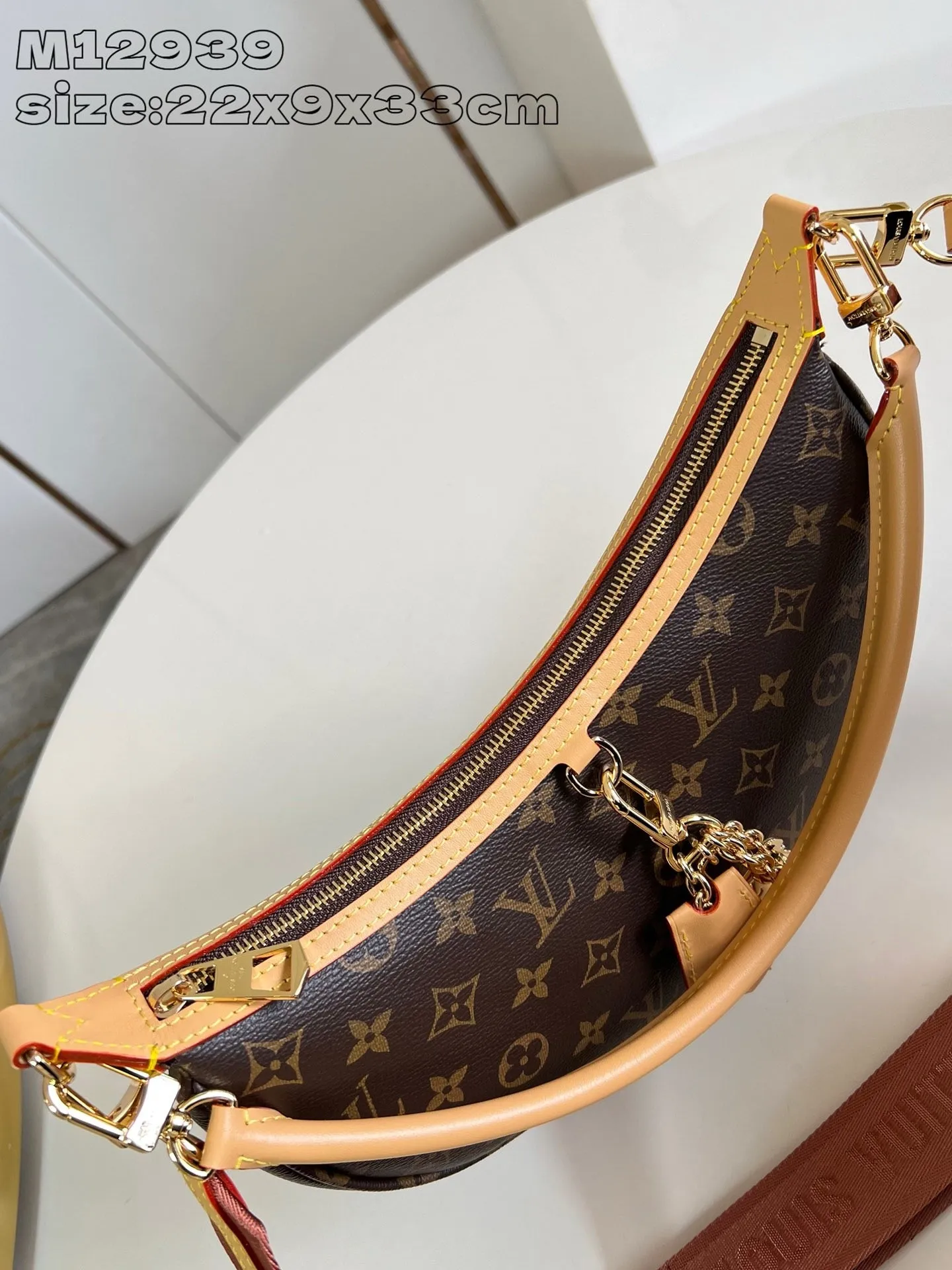 LB1134 Looping Hobo / HIGHEST QUALITY VERSION / 8.6x3.5x13inch