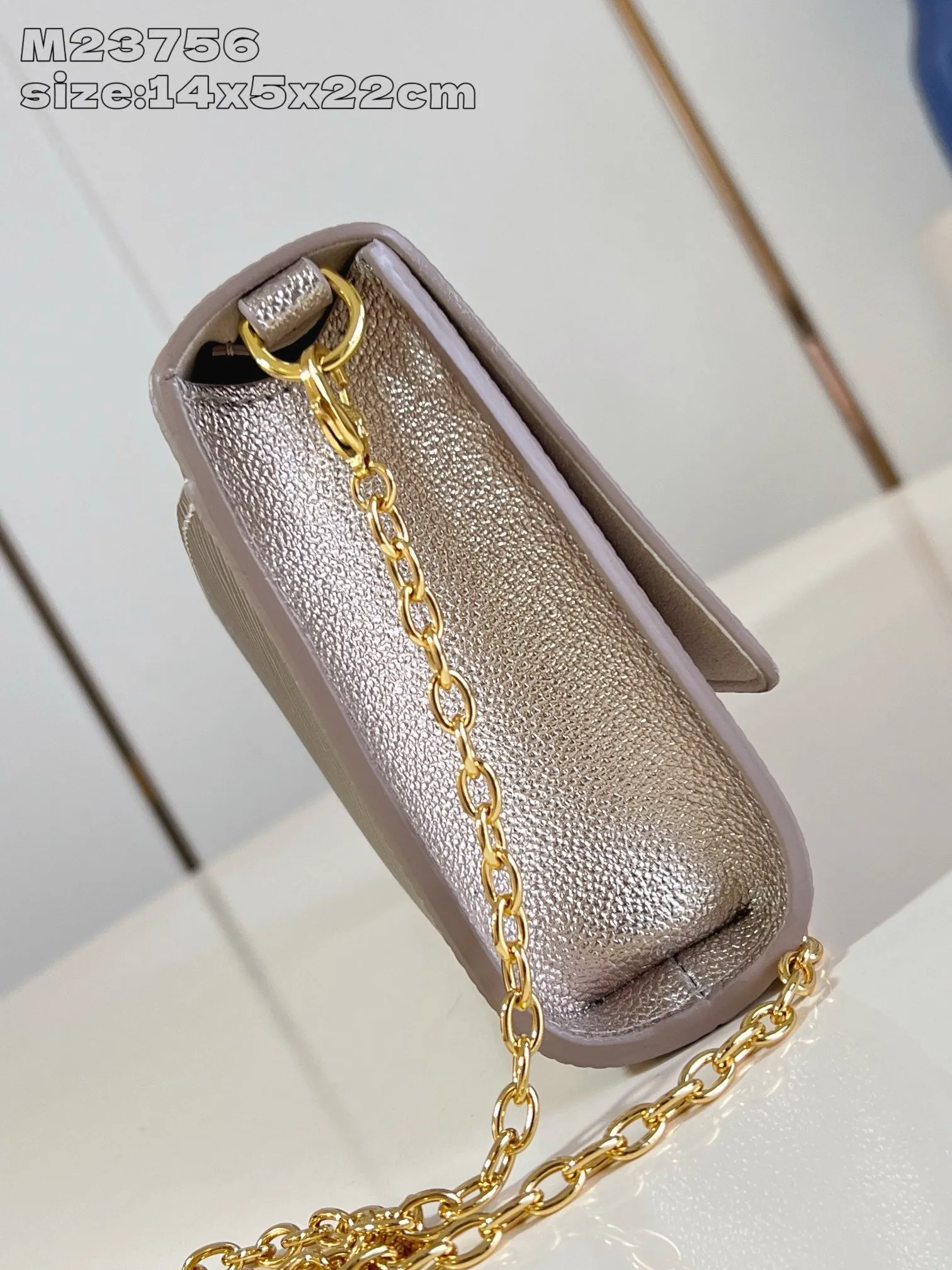 LB1197 Pochette Louise / 8.7 x 5.5 x 2 inches / HIGHEST QUALITY VERSION