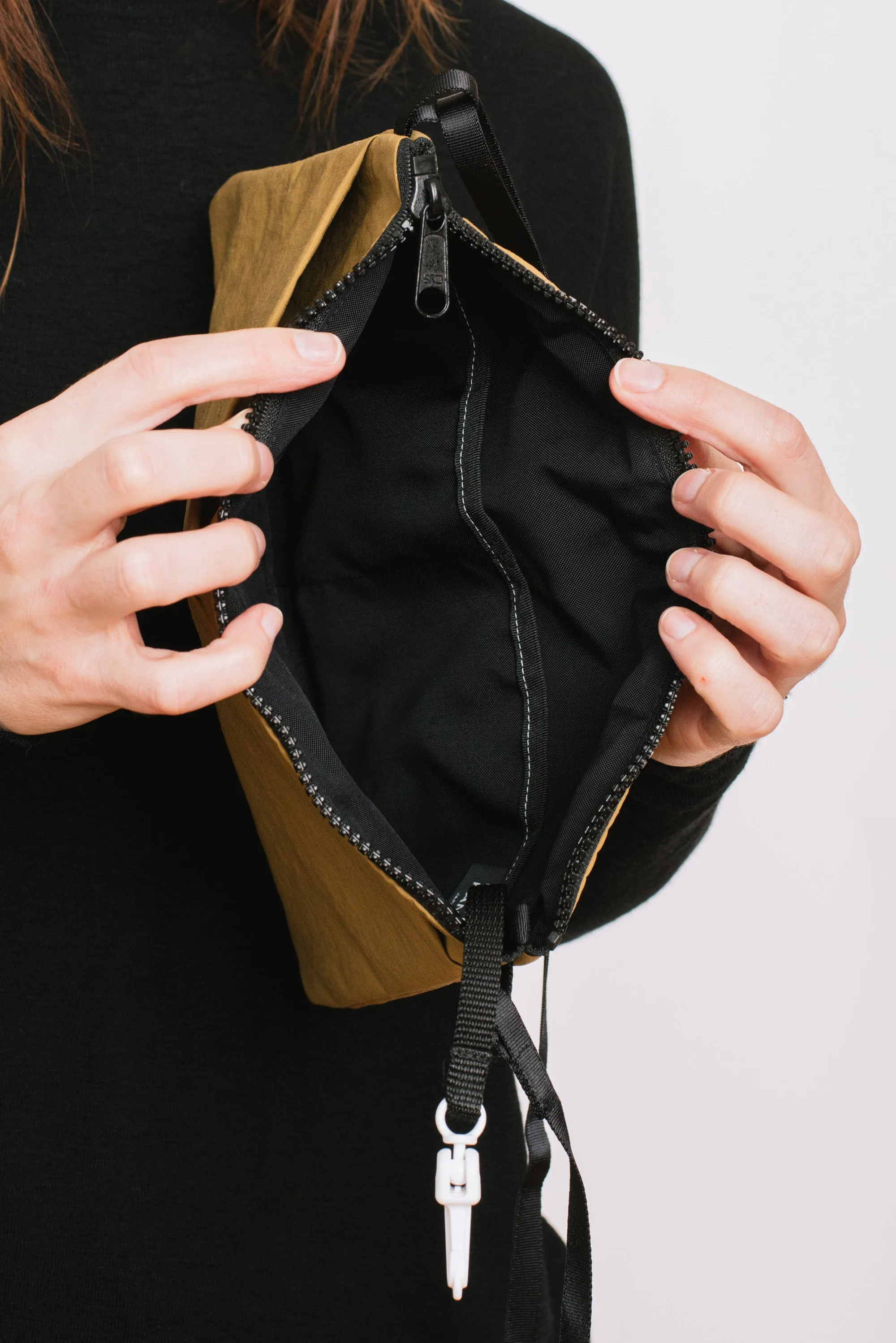 Light Nylon Sacoche Bag