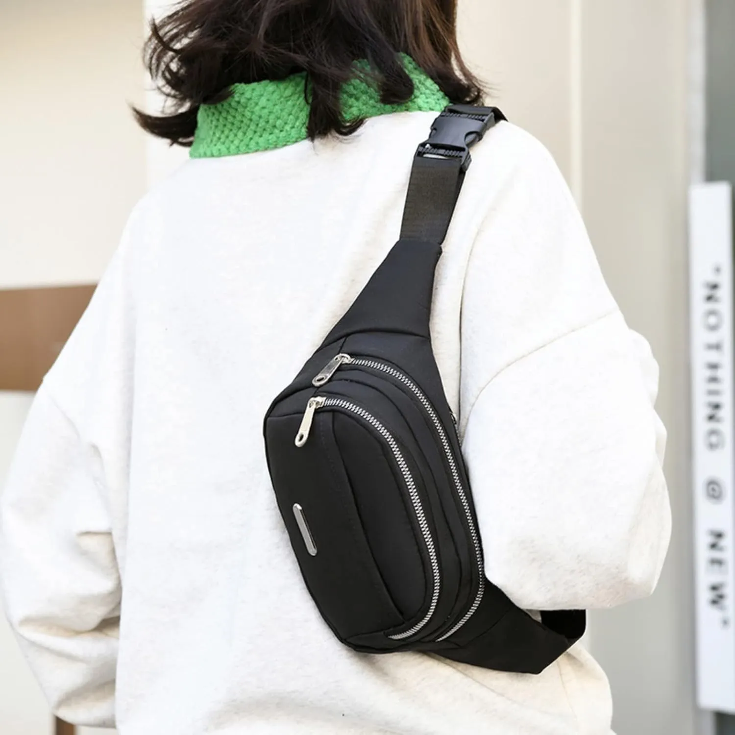 Lightweight Small Crossbody Bag for Women Men Shoulder Bags Anti-Theft Design for Travel Running Fanny Pack(Black)