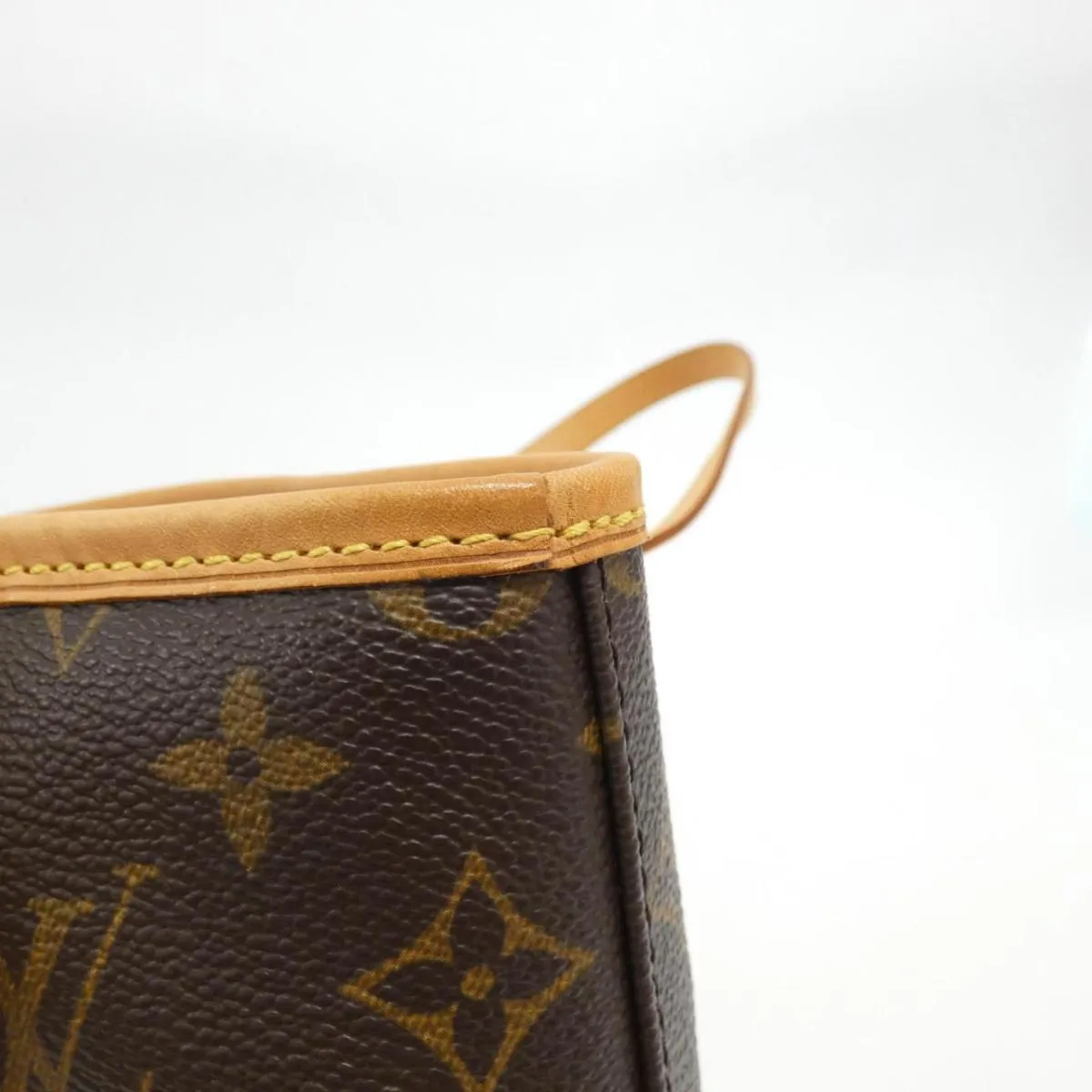Louis Vuitton Monogram M42238 Shoulder Bag