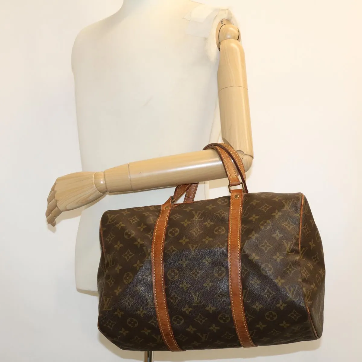 LOUIS VUITTON Monogram Sac Souple 35 Boston Bag M41626 LV Auth bs4831