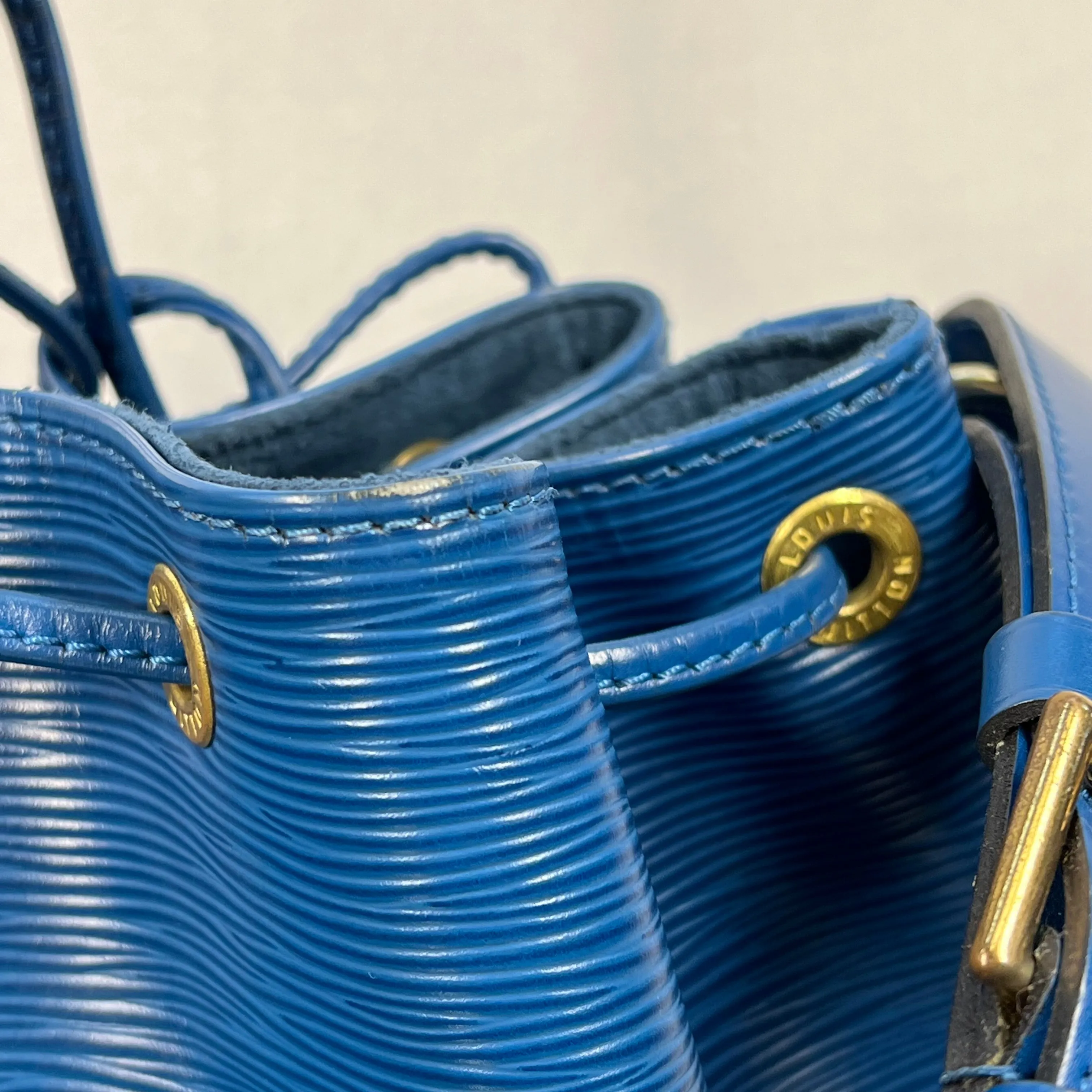 LOUIS VUITTON Noe Large Toledo Epi Leather Vintage Bucket Bag