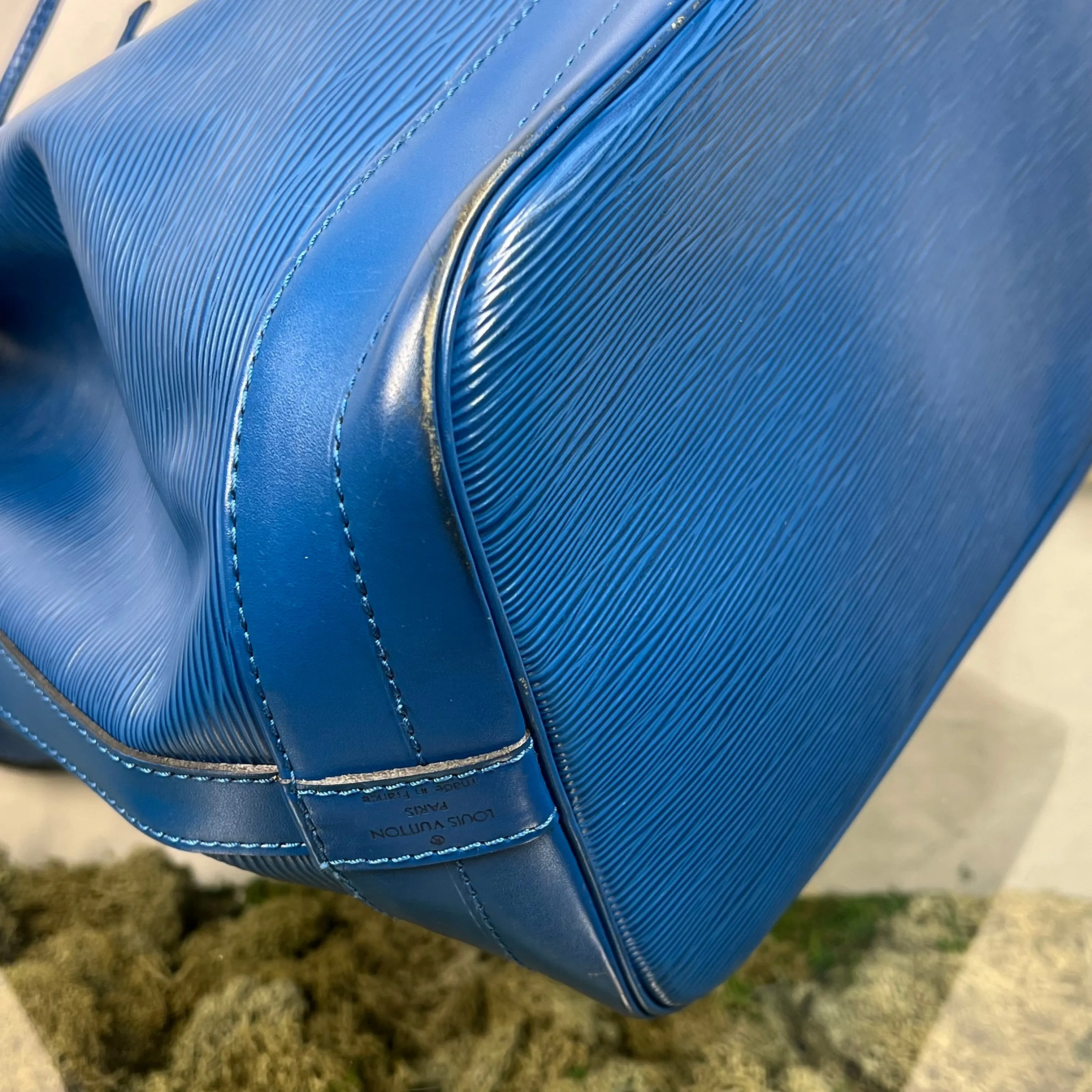LOUIS VUITTON Noe Large Toledo Epi Leather Vintage Bucket Bag