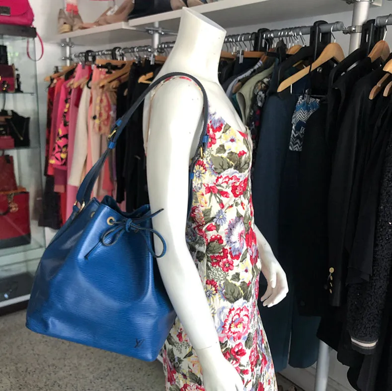 Louis Vuitton Vintage 1992 Blue Epi Petite Noe PM Bag