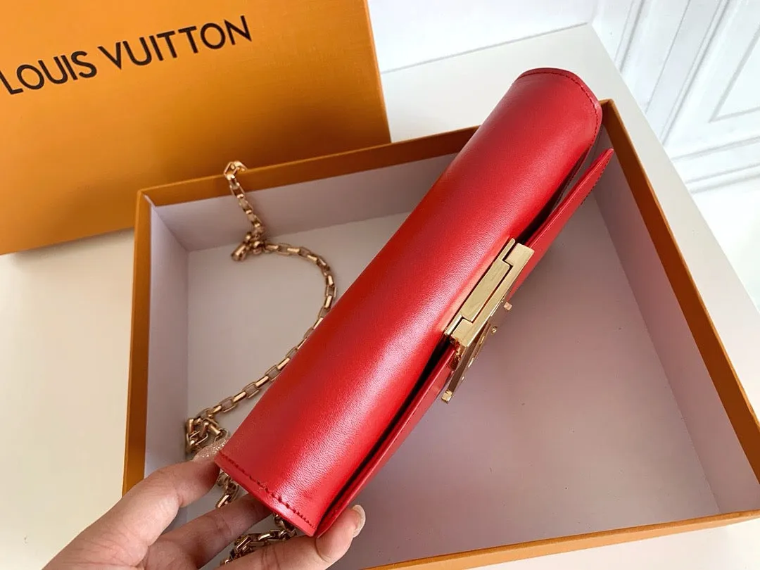 LV Pochette Louise