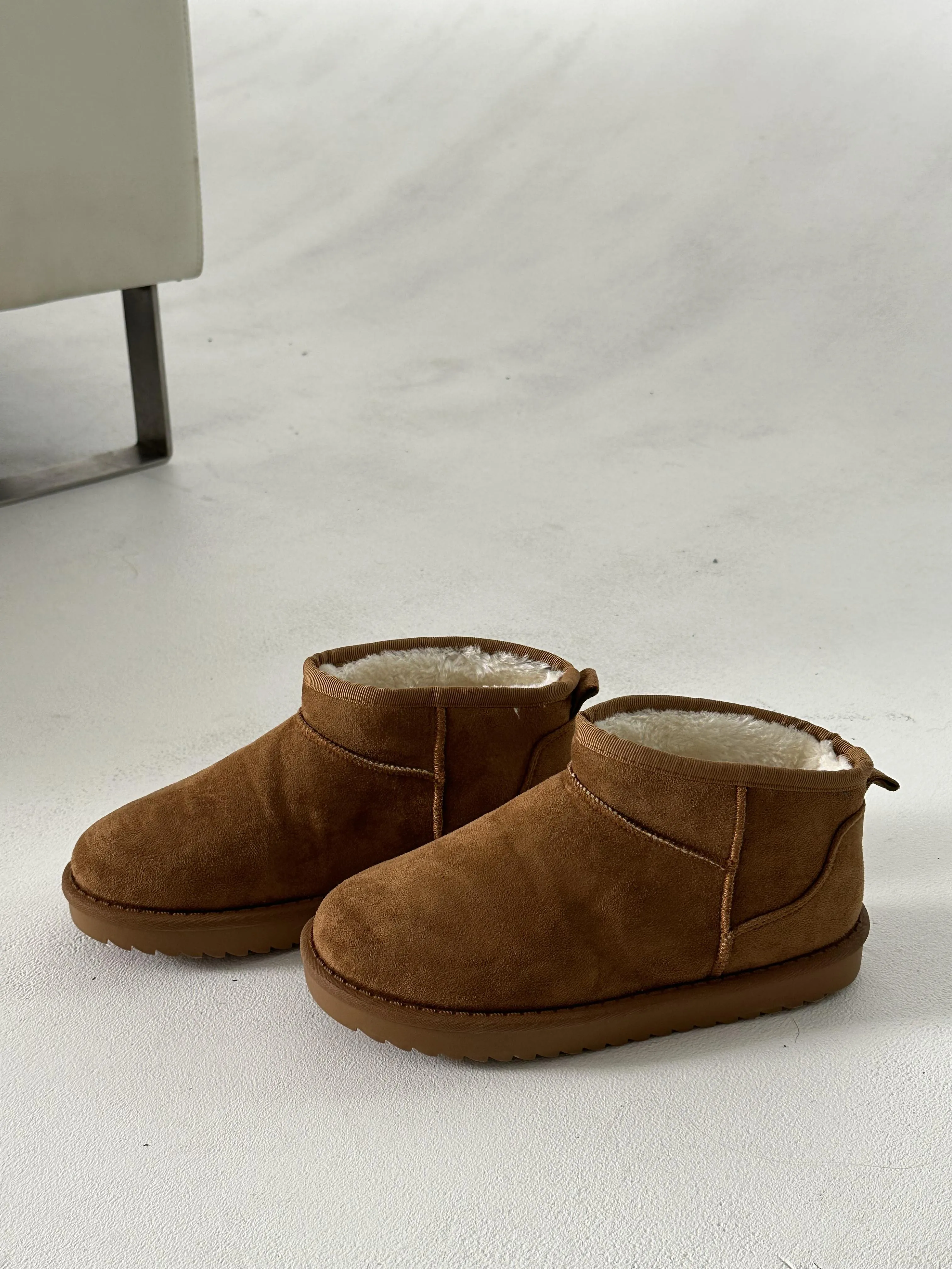 Malabo teddy boots short - Camel