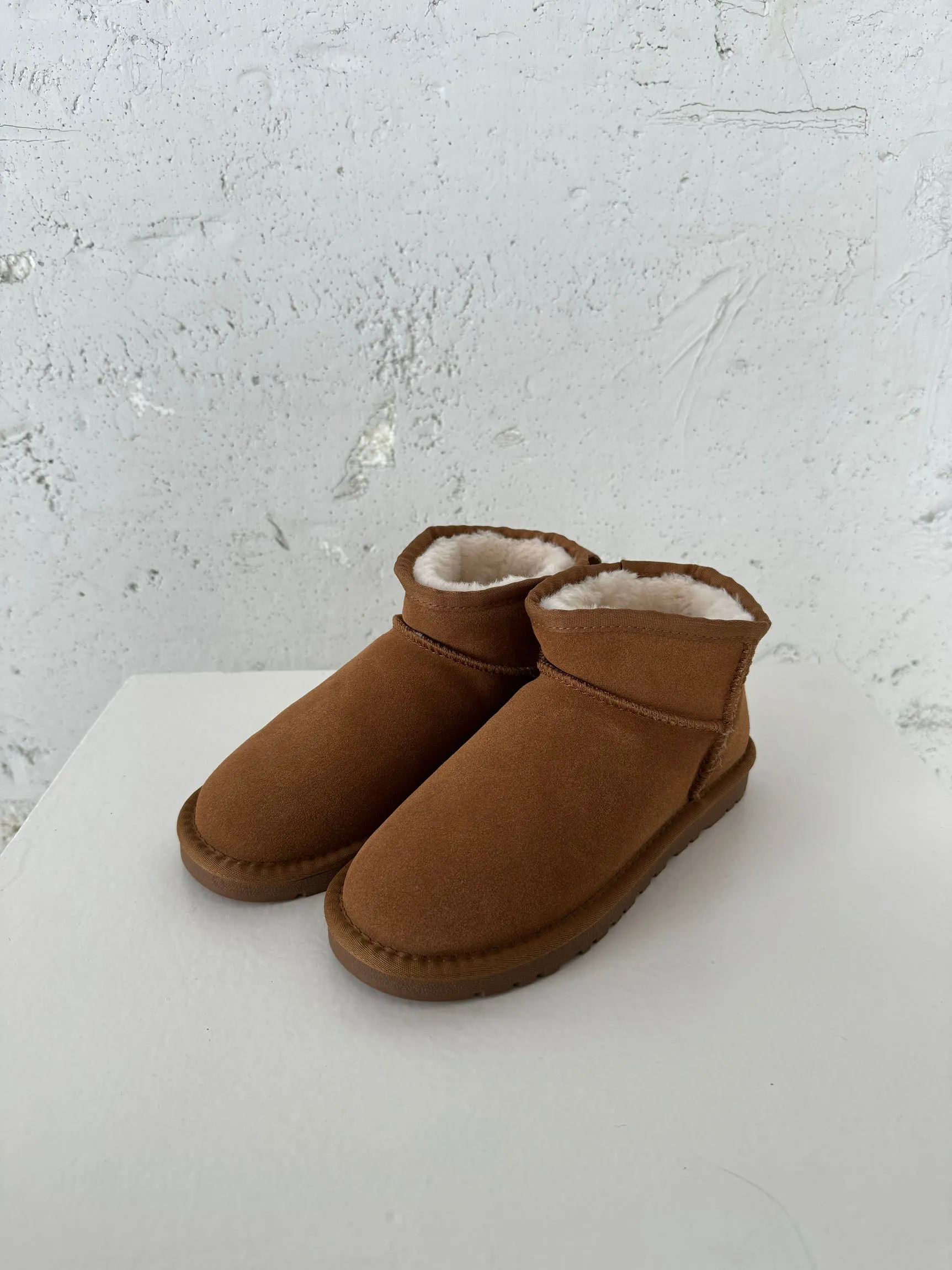 Malabo teddy boots short - Camel