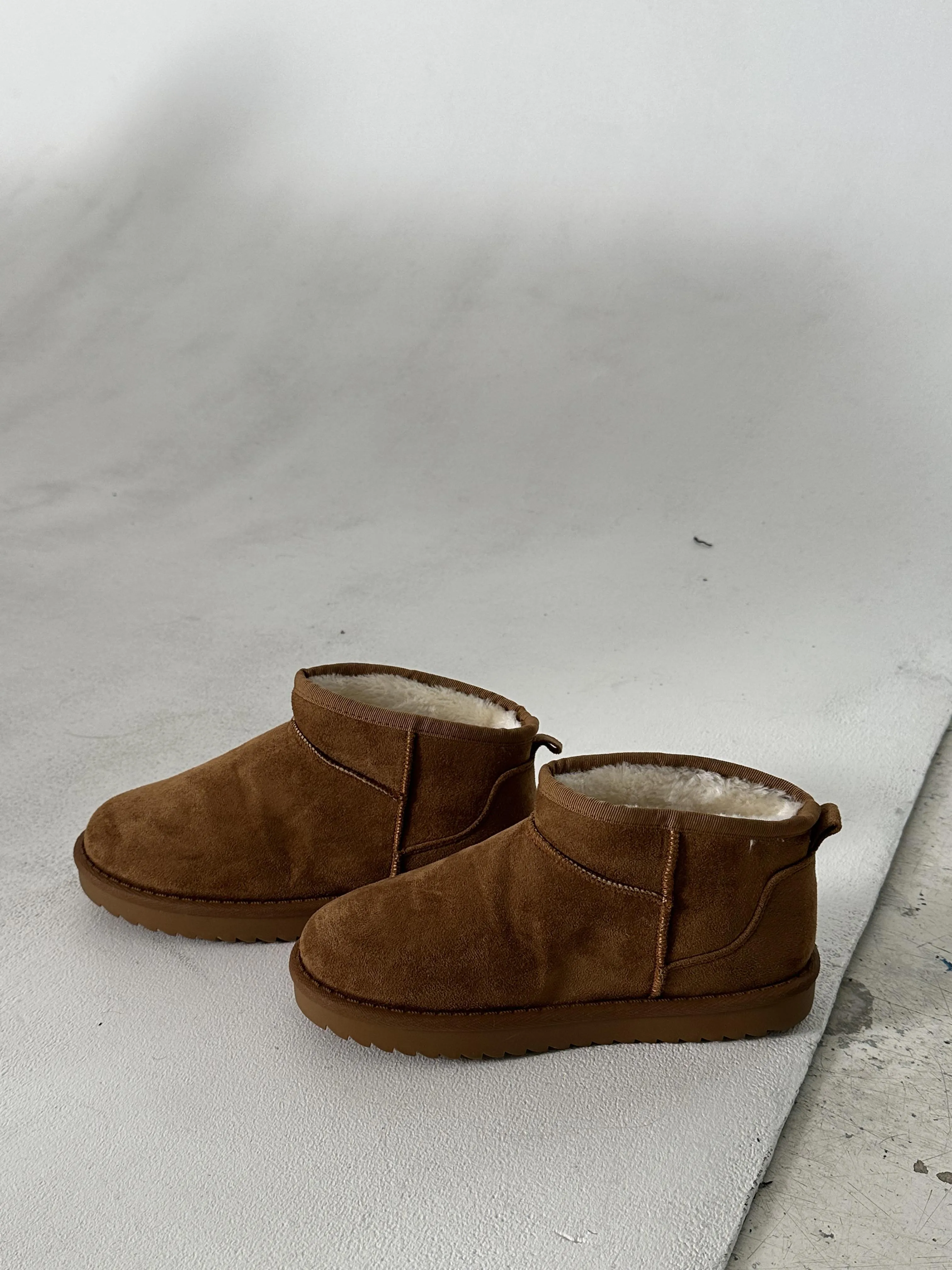Malabo teddy boots short - Camel