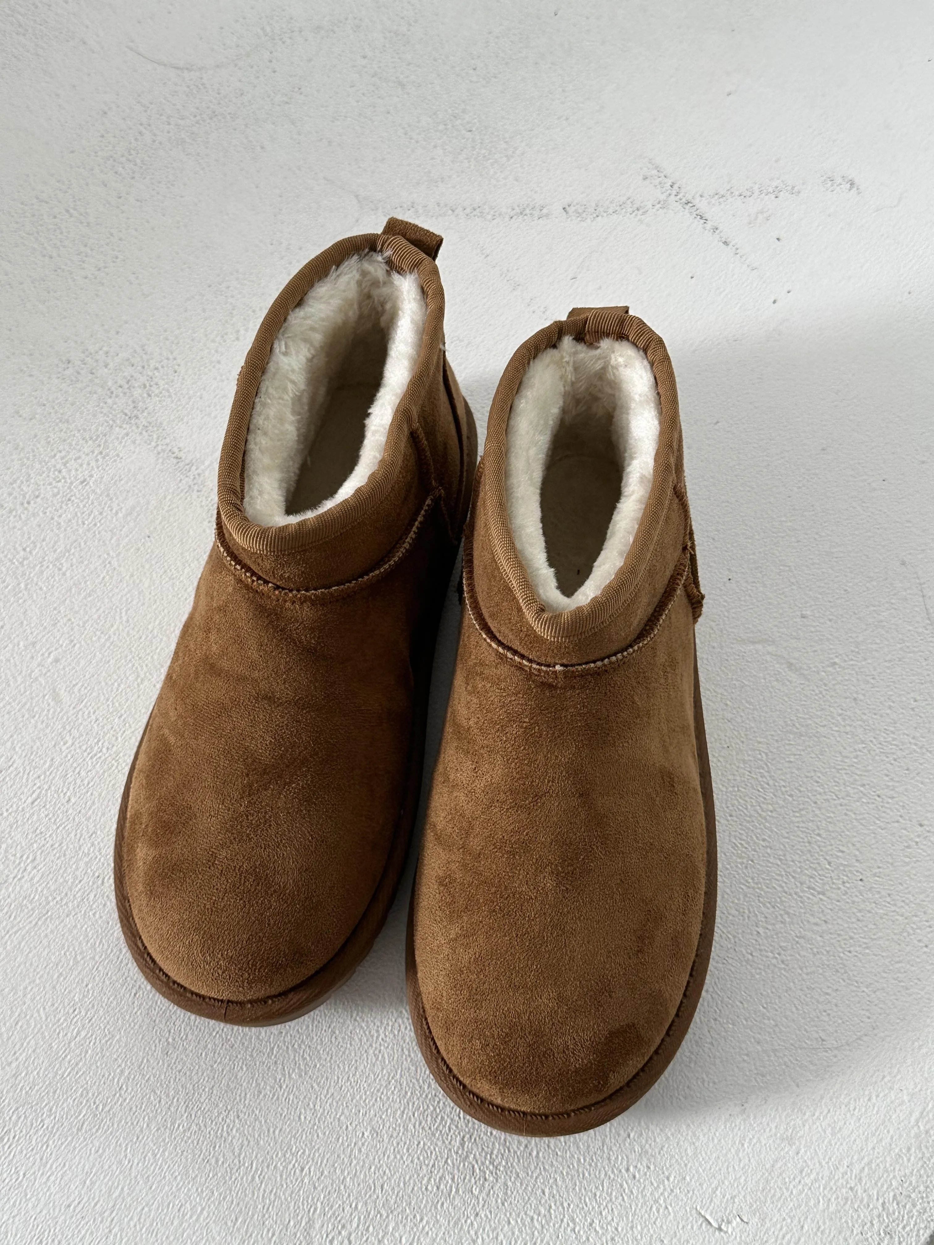 Malabo teddy boots short - Camel