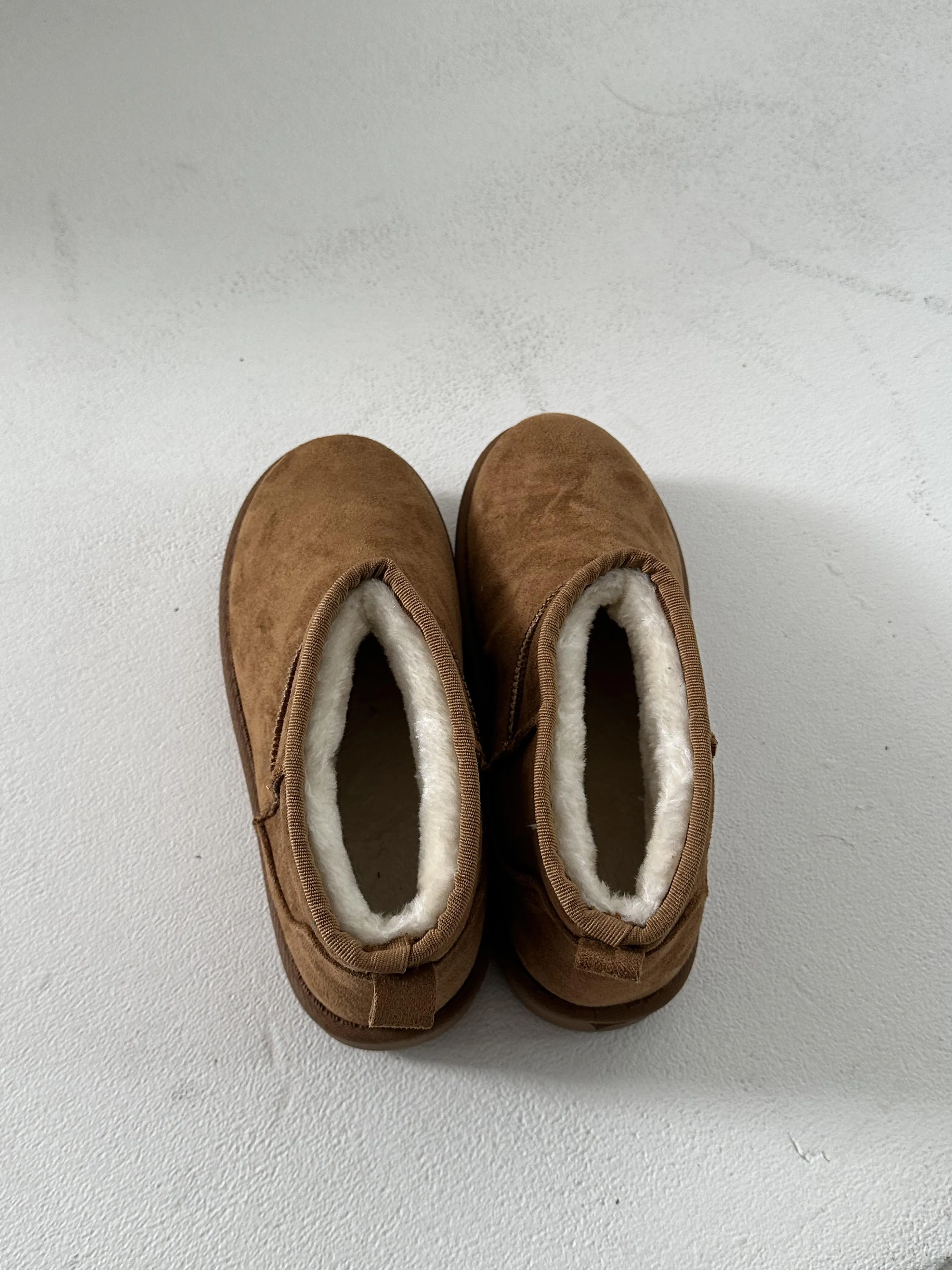 Malabo teddy boots short - Camel