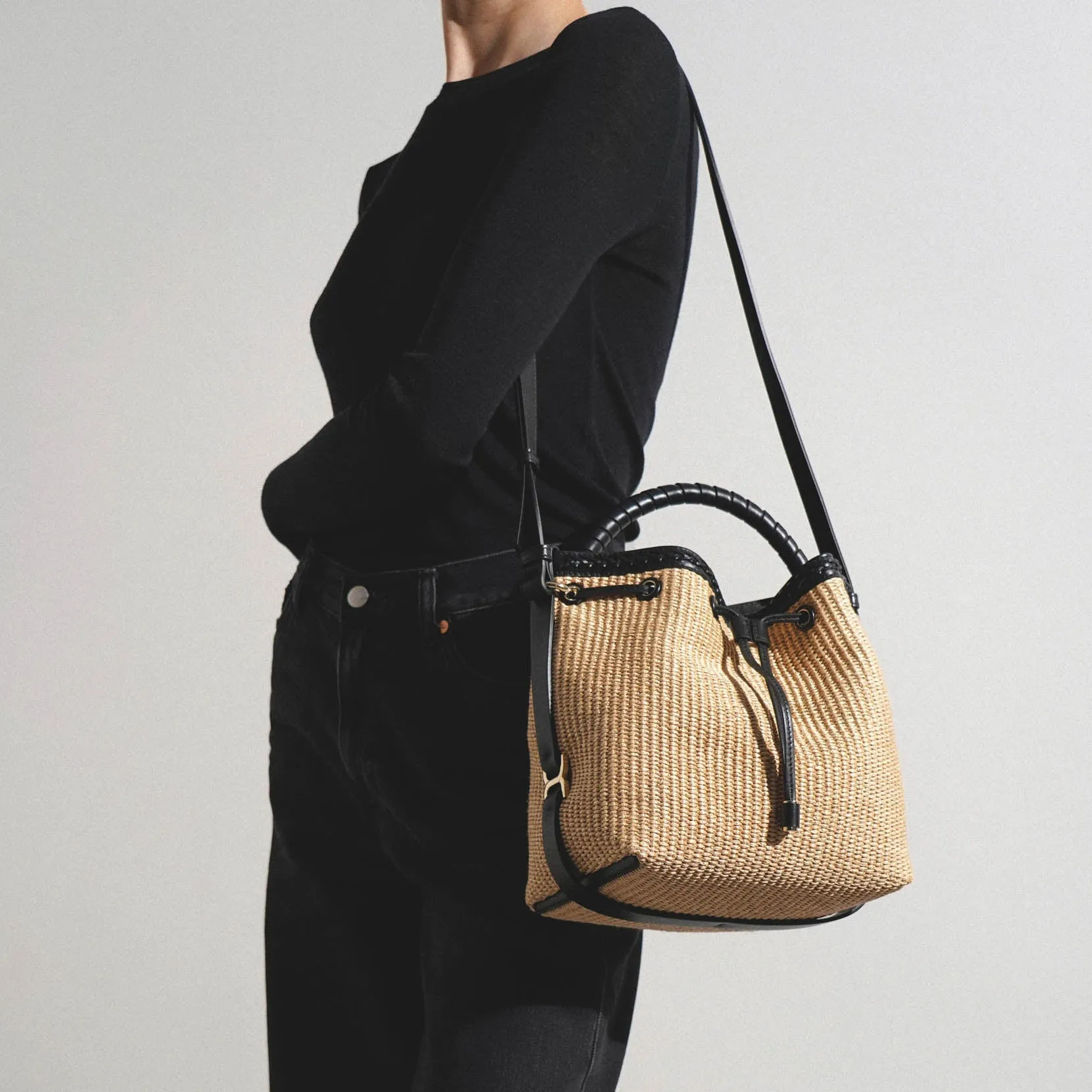Marcie beige raffia bag