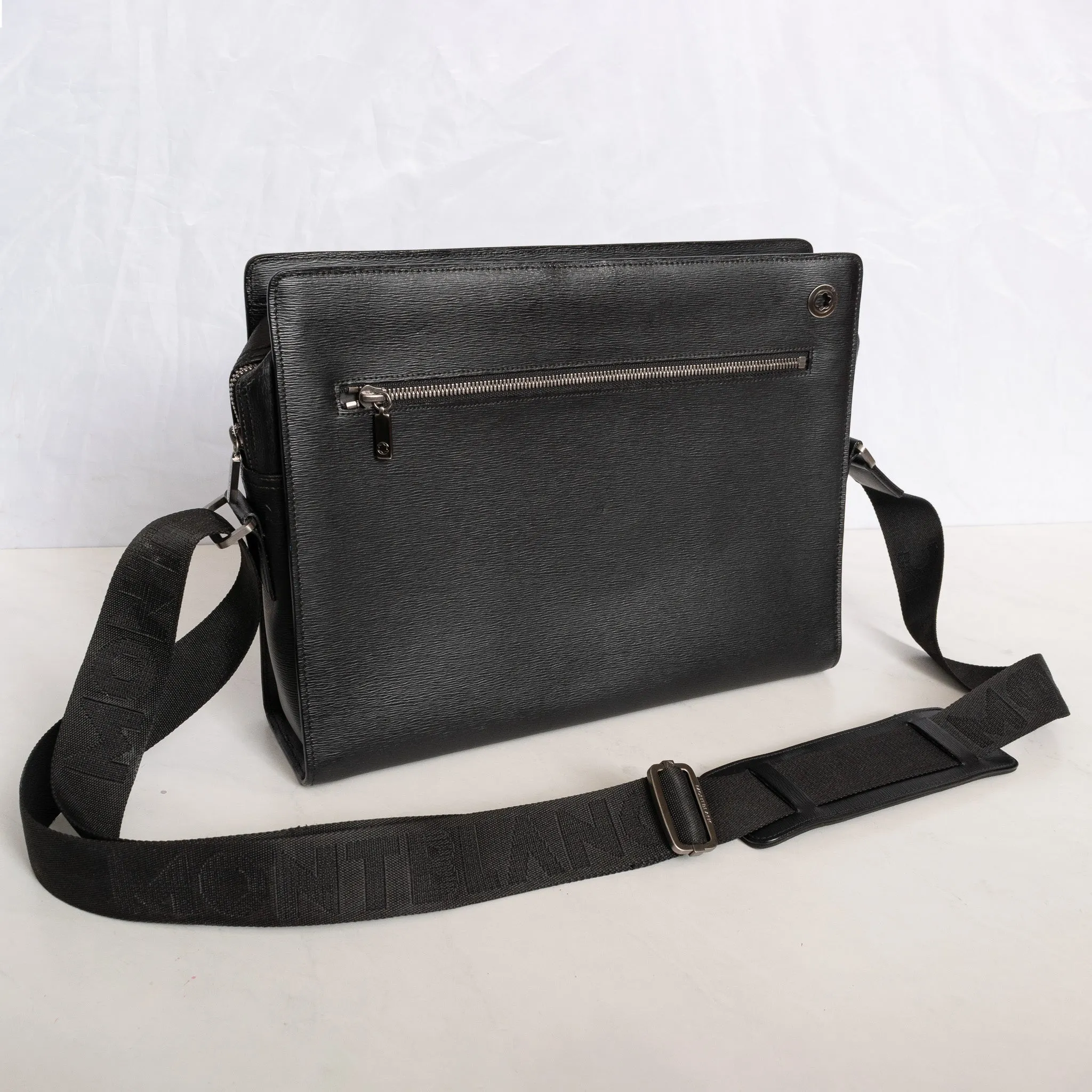 Montblanc Leather Goods Westside 4810 Messenger Bag 101861 - Preowned