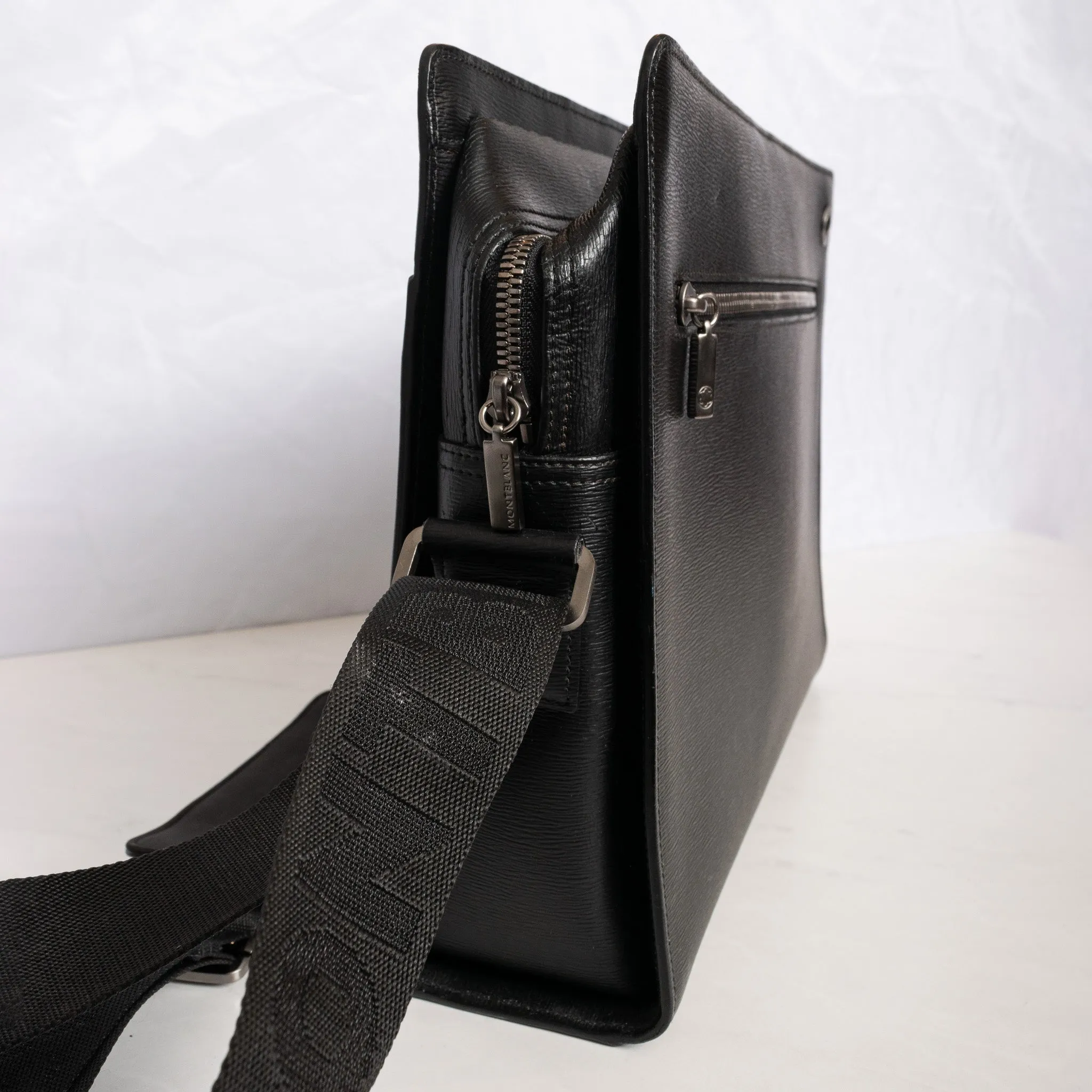 Montblanc Leather Goods Westside 4810 Messenger Bag 101861 - Preowned