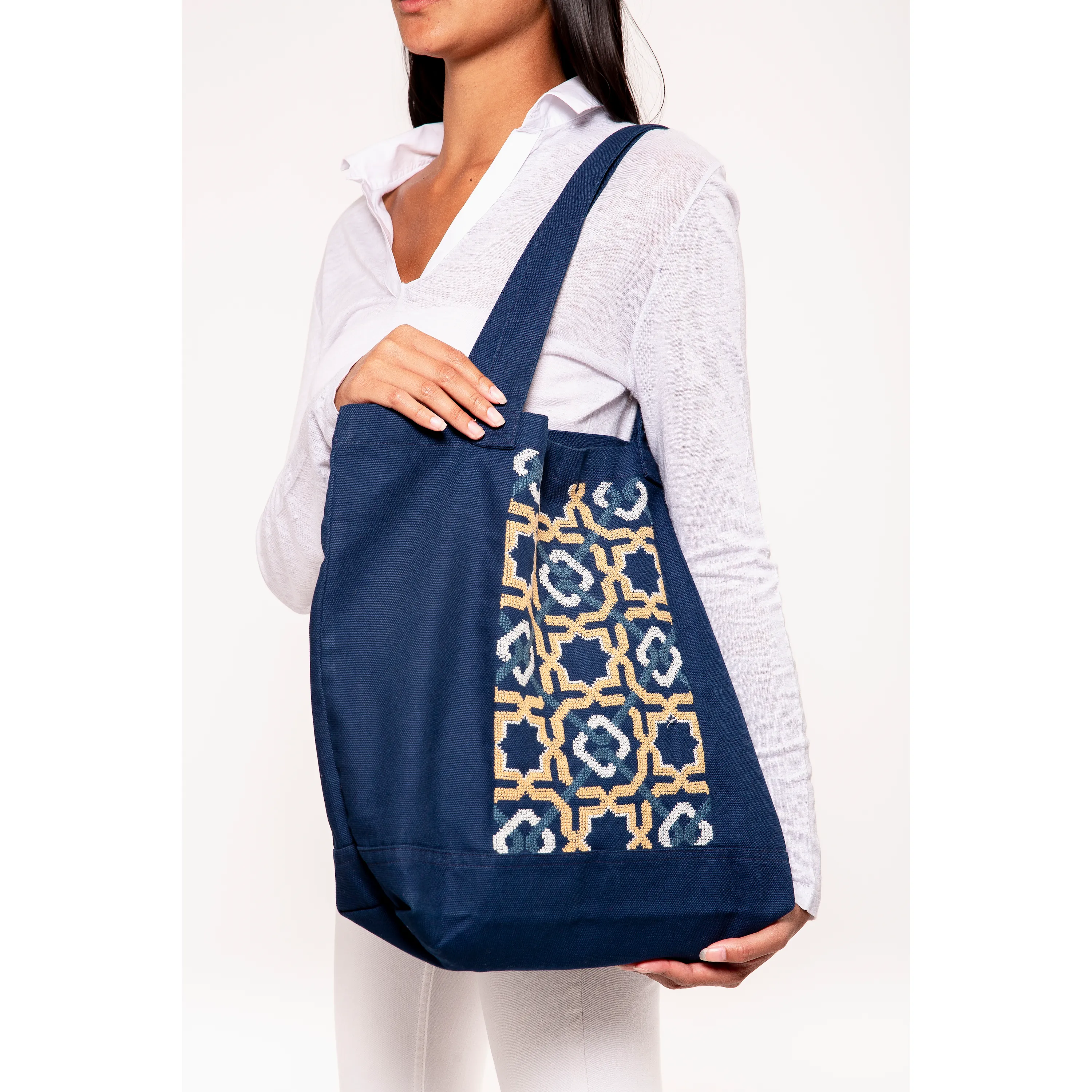 NAVY CANVAS BAG SDG#17
