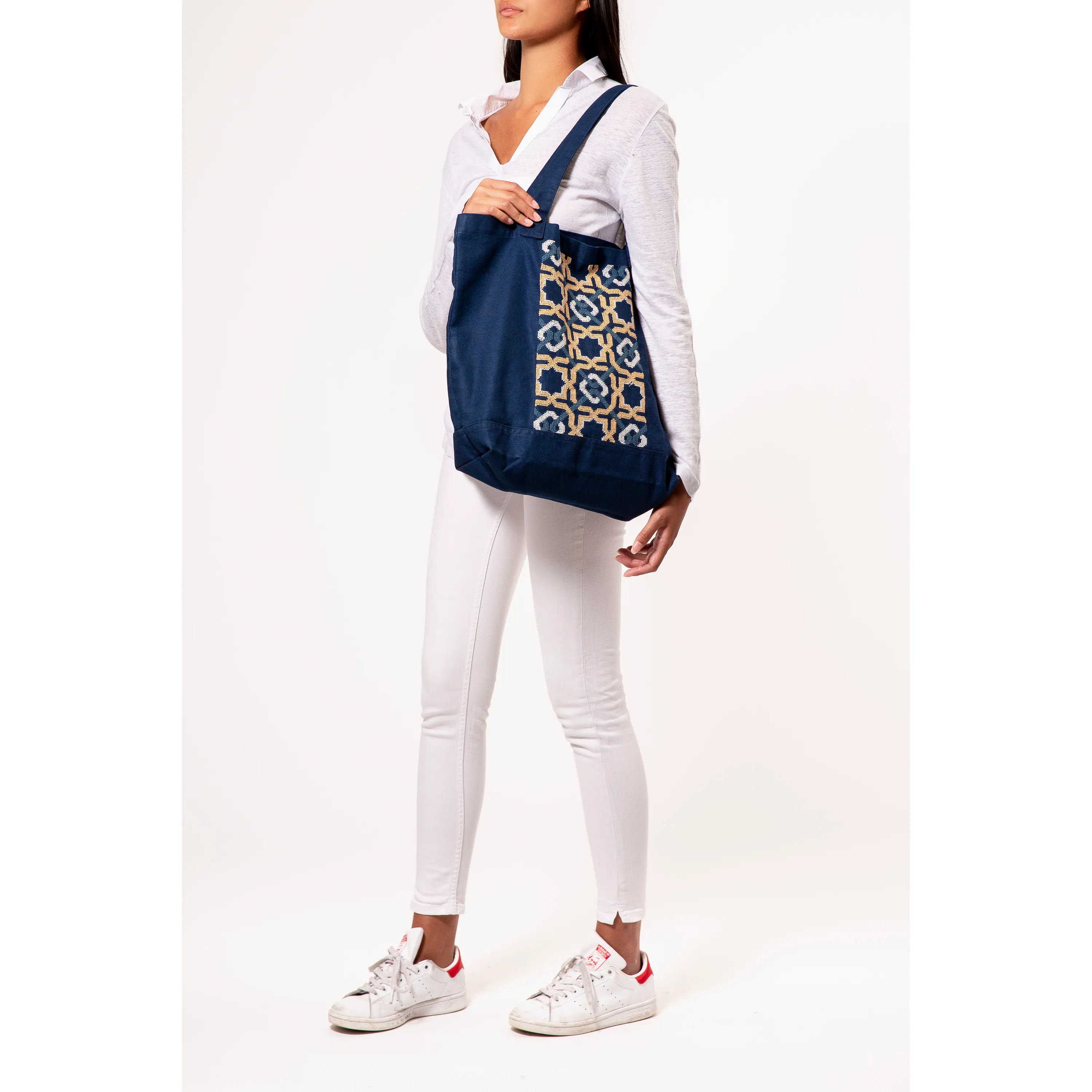 NAVY CANVAS BAG SDG#17