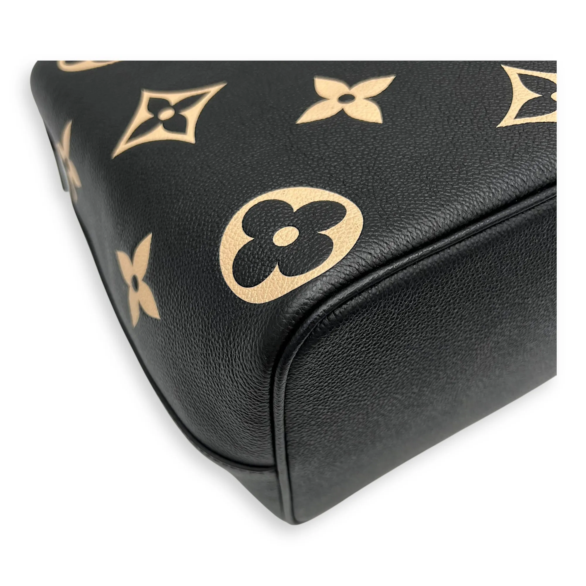 NeoNoe Bucket Bag Black in Empreinte Leather, Gold hardware