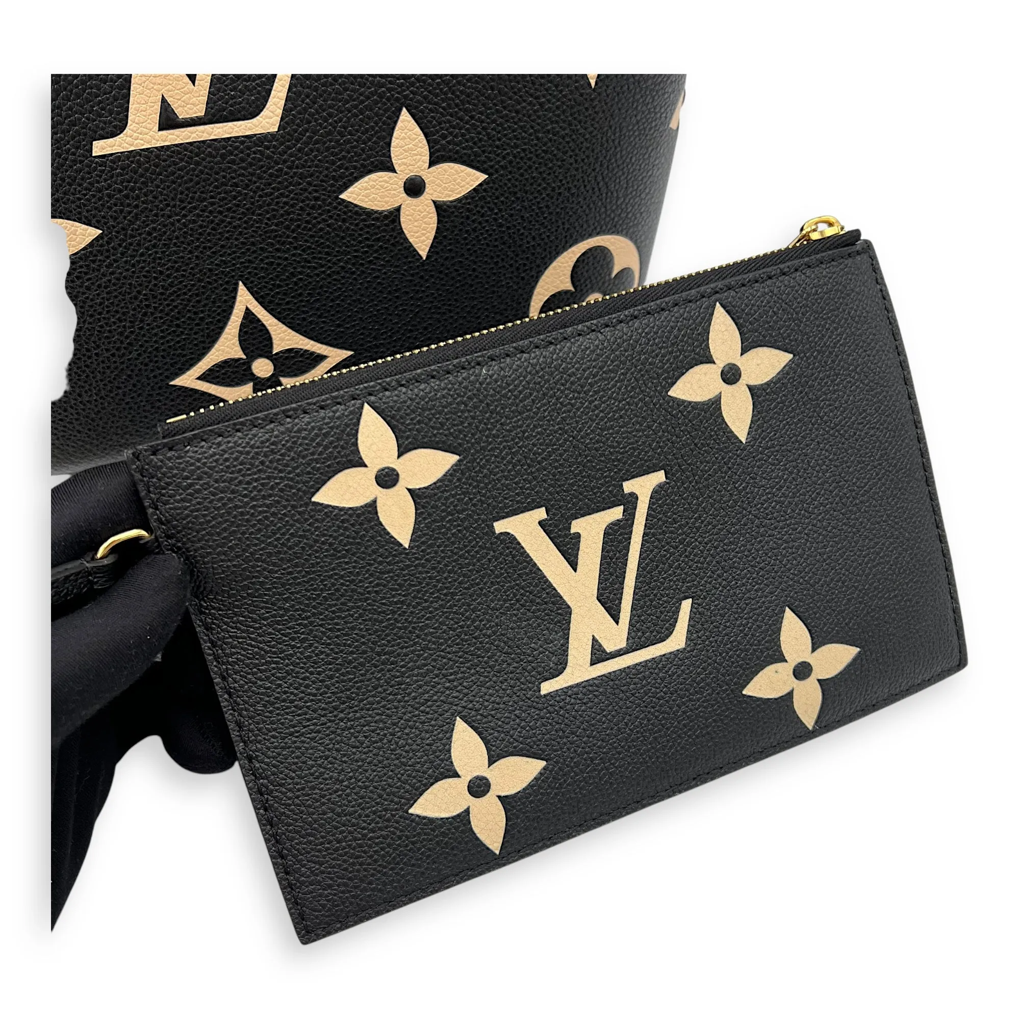 NeoNoe Bucket Bag Black in Empreinte Leather, Gold hardware