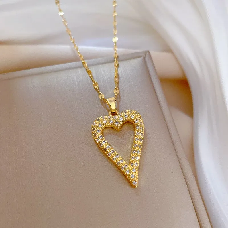 New Arrivals Hollow Big Heart Zircon Pendant Necklace For Women