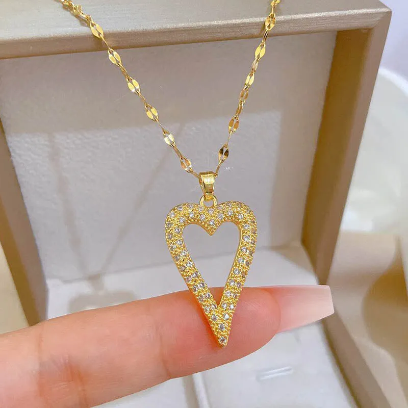New Arrivals Hollow Big Heart Zircon Pendant Necklace For Women
