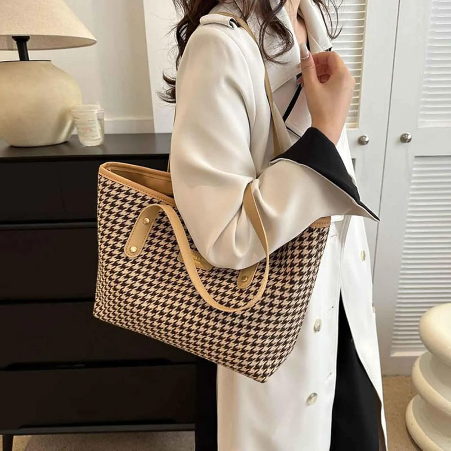 New Casual Versatile Handbag Korean Fashion Checkered One Shoulder Bag Purses for Women Shoulder Bags (Khaki, One Size)