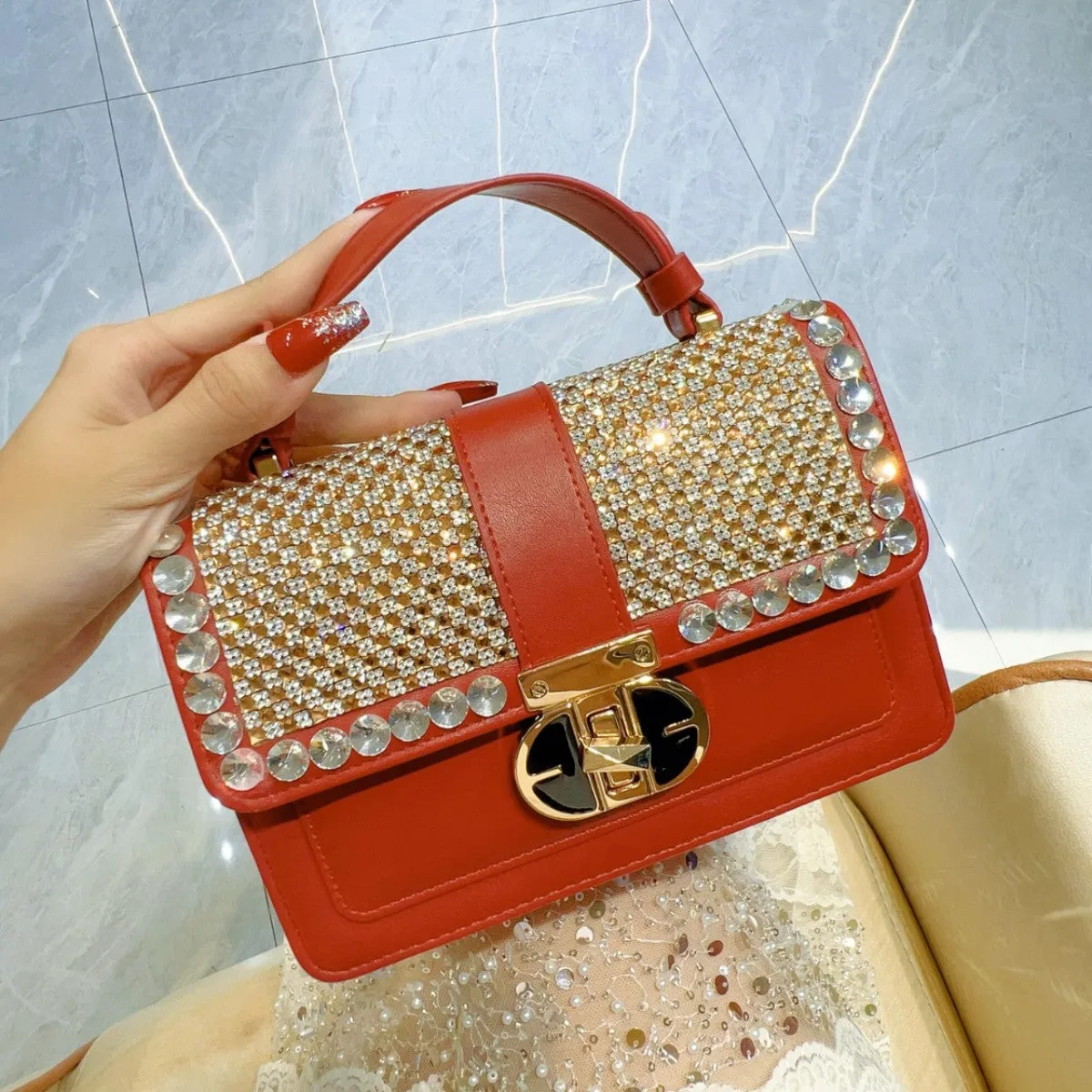 New Korean diamond-encrusted retro bag women's handbag Xiaoxiangfeng fashion versatile business commuter shoulder bag messenger bag