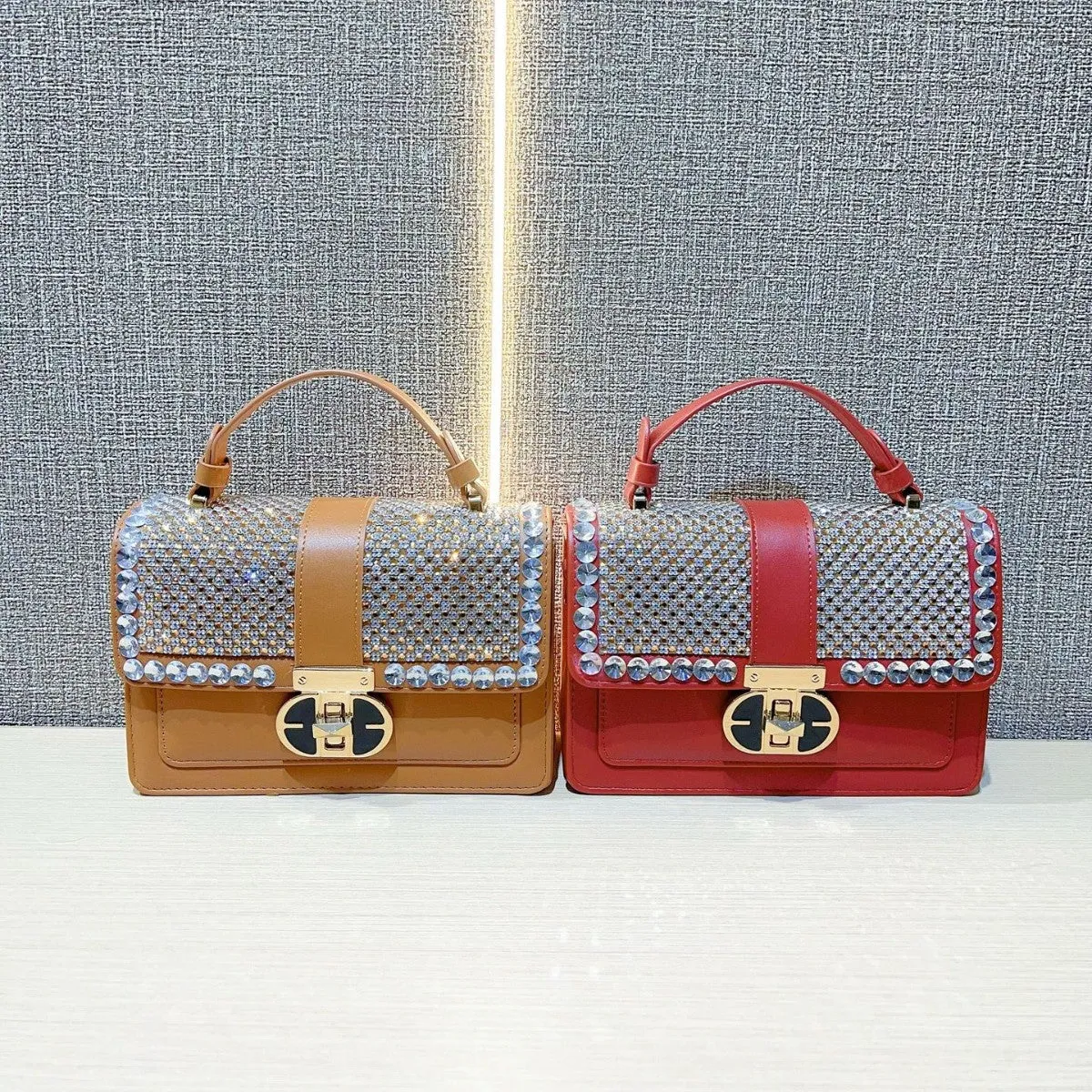 New Korean diamond-encrusted retro bag women's handbag Xiaoxiangfeng fashion versatile business commuter shoulder bag messenger bag