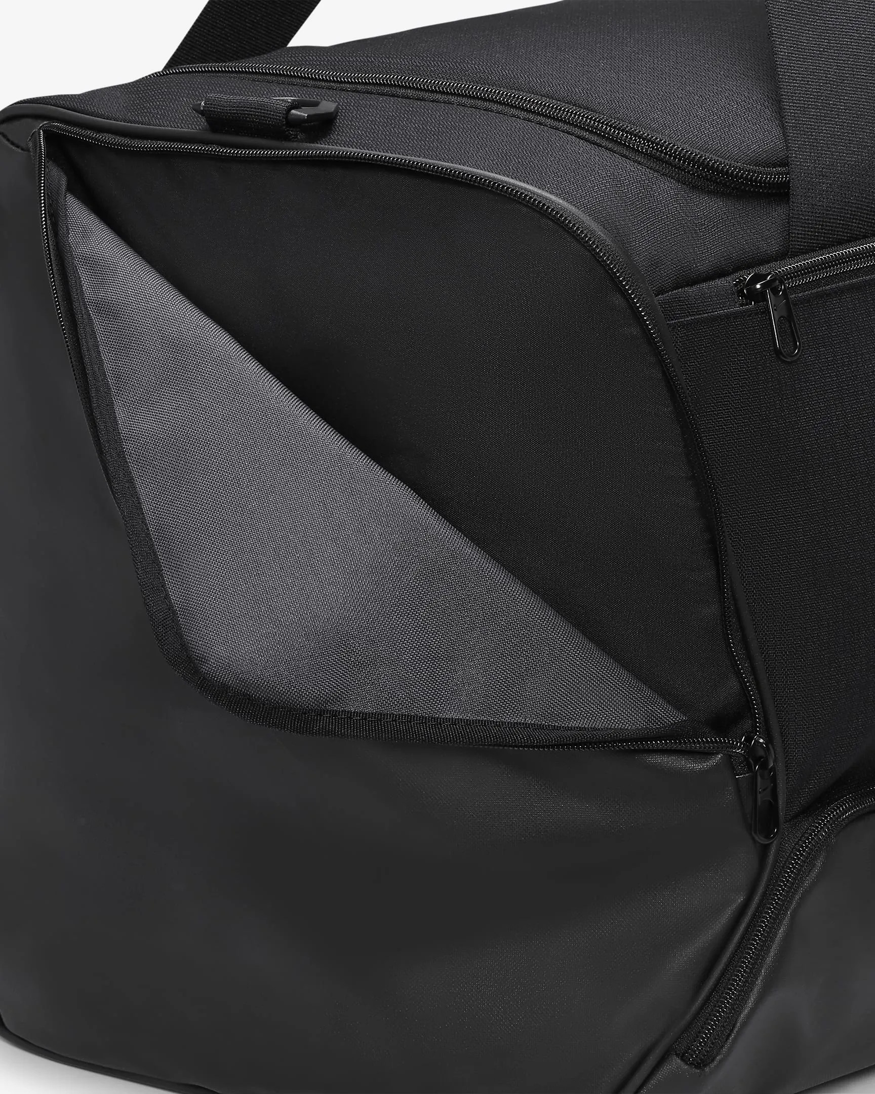 Nike Brasilia 9.5 Training Duffle Bag