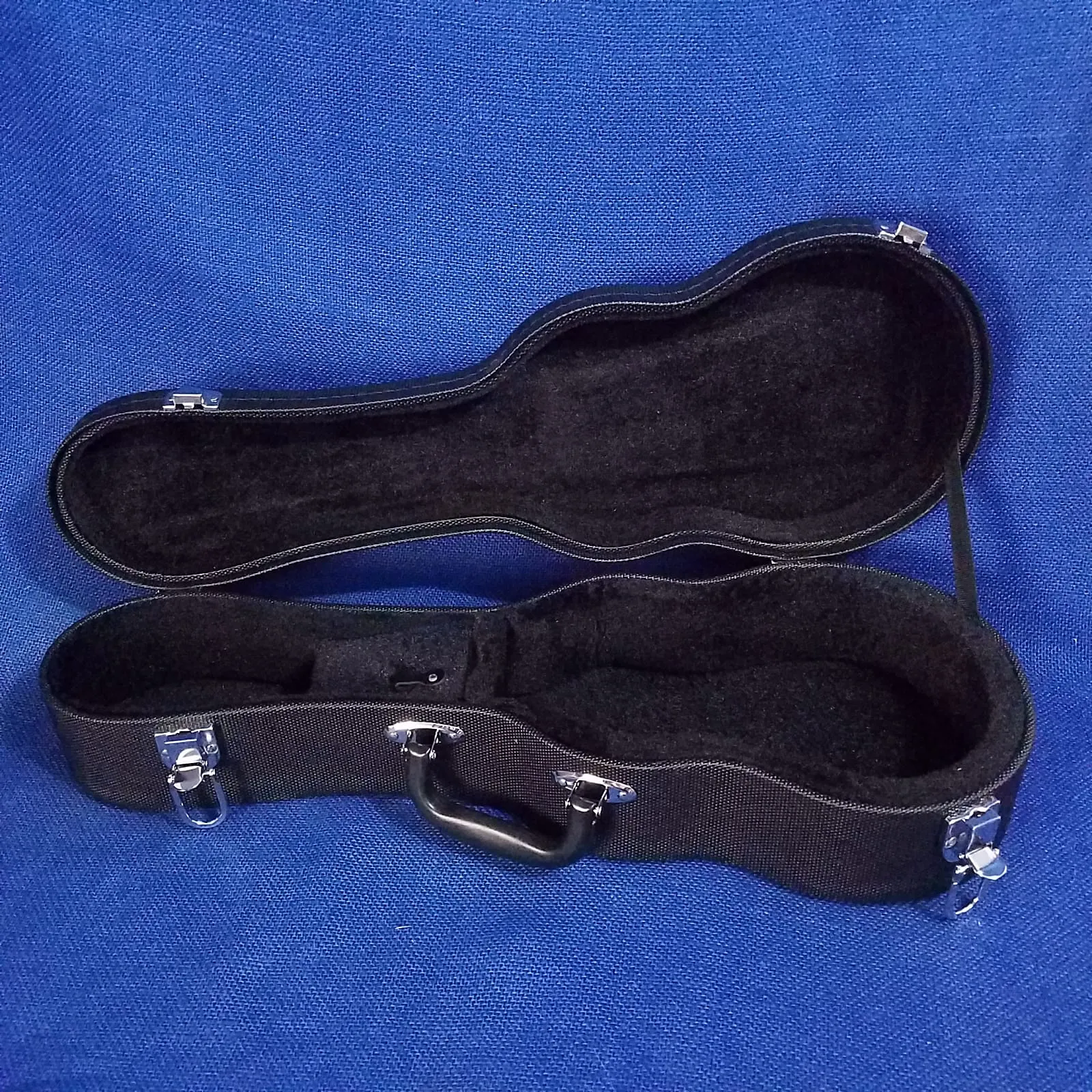 Ohana Soprano Ukulele Hard Case Black UCH-21