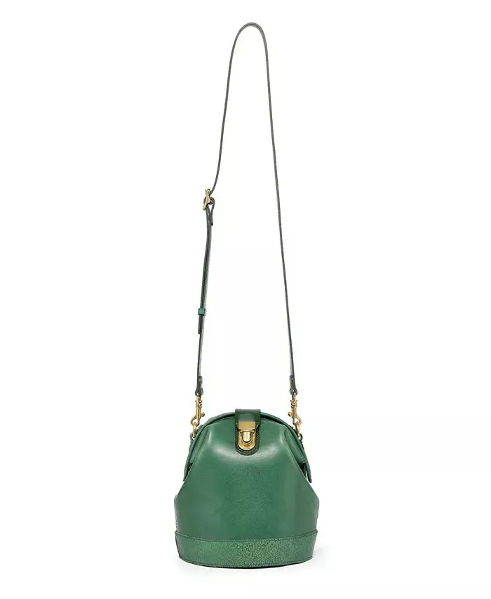 OLD TREND DOCTOR BUCKET CROSSBODY CONVERTIBLE LEATHER BAG