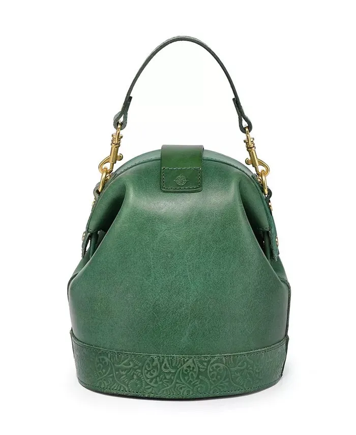 OLD TREND DOCTOR BUCKET CROSSBODY CONVERTIBLE LEATHER BAG
