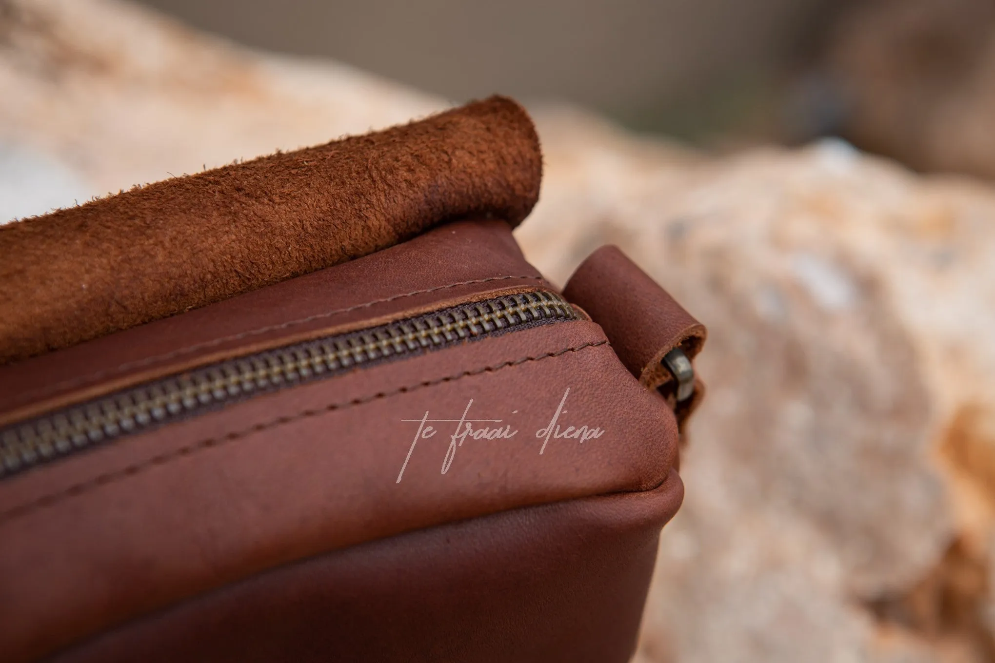 Olivia Sling Bag - Cigar Brown