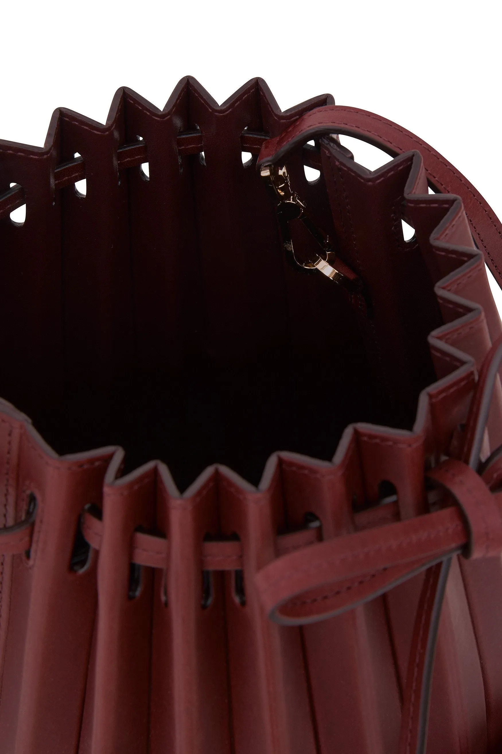Pleated Bucket Bag - Bordo