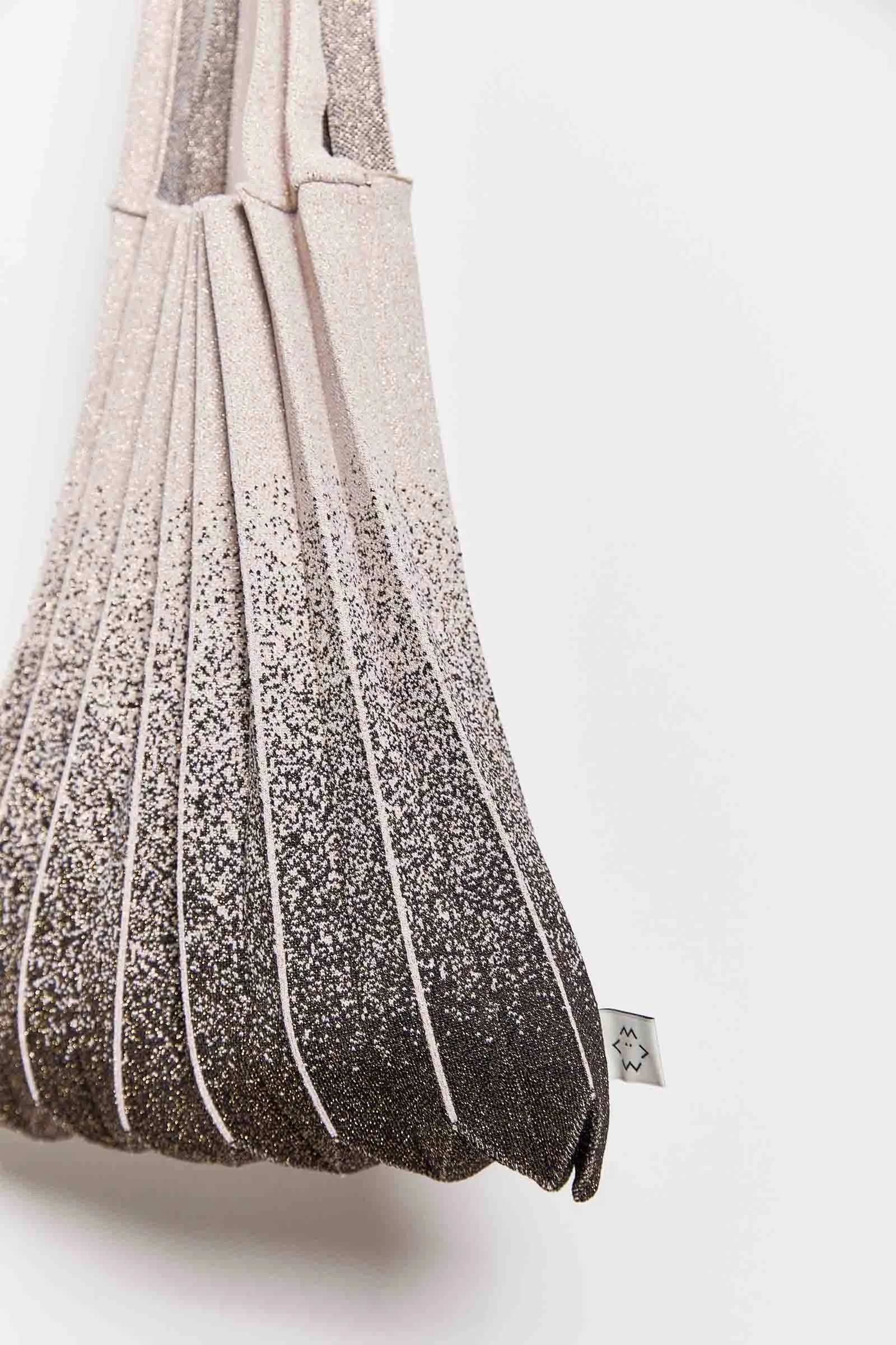PLEATSMAMA glitter shoulder bag