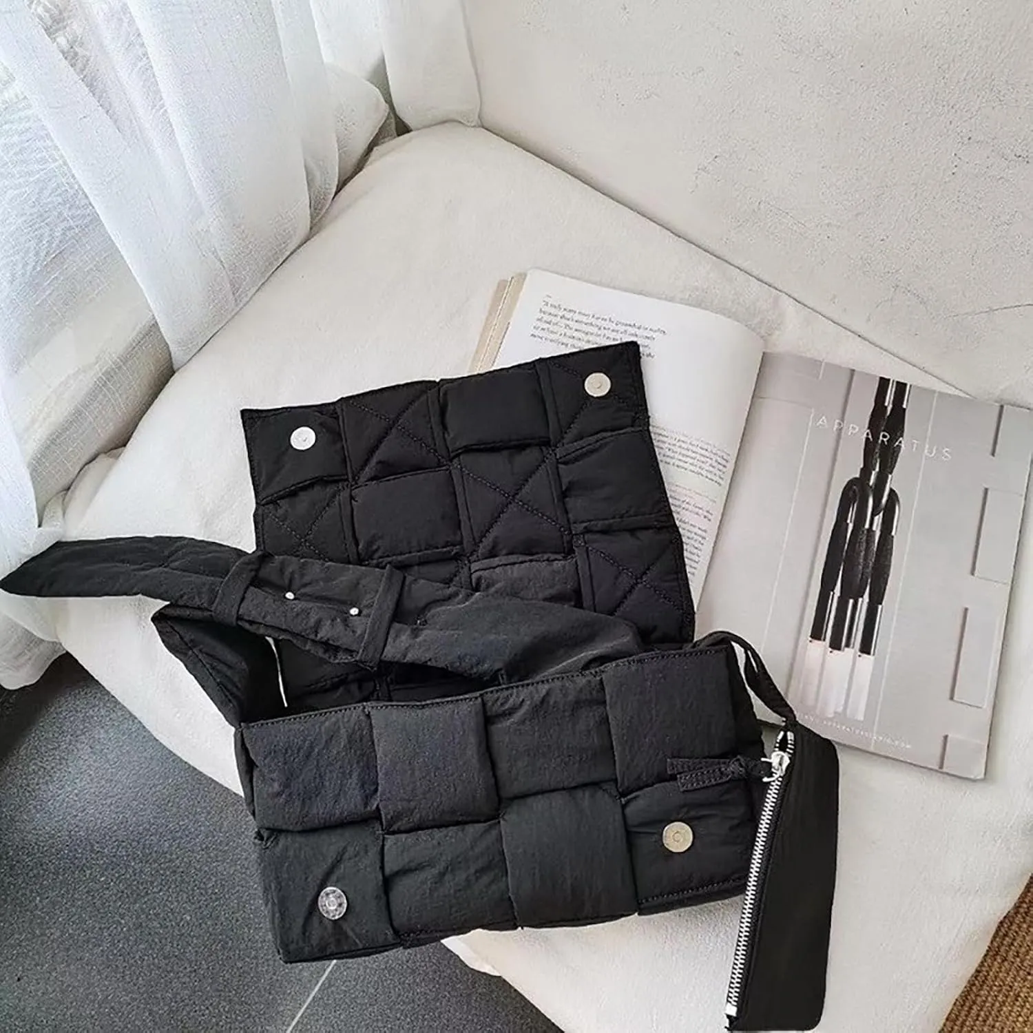 Puffer Crossbody Bags for Women Trendy Quilted Shoulder Bag Small Puffy Lightweight Purses with Adjustable Strap