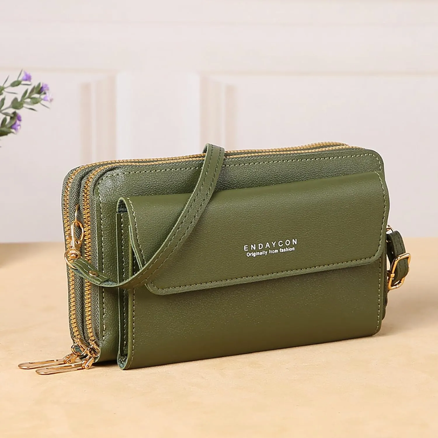 Quilted Crossbody Purses for Women Stadium Crossbody Messenger Bags for Concerts Sporting Events Gifts for Mom(Green)