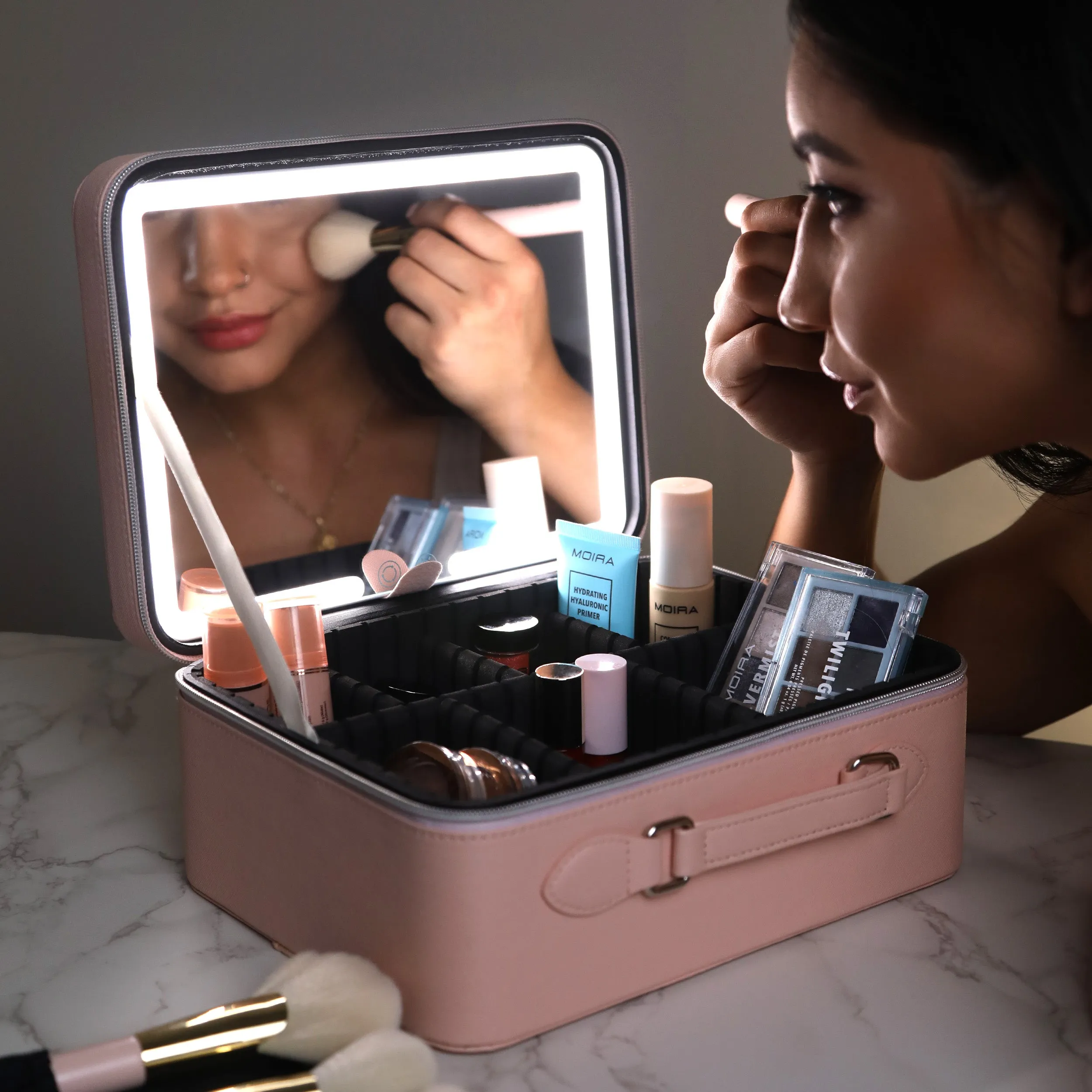 Rechargeable LED Mirror Travel Makeup Case