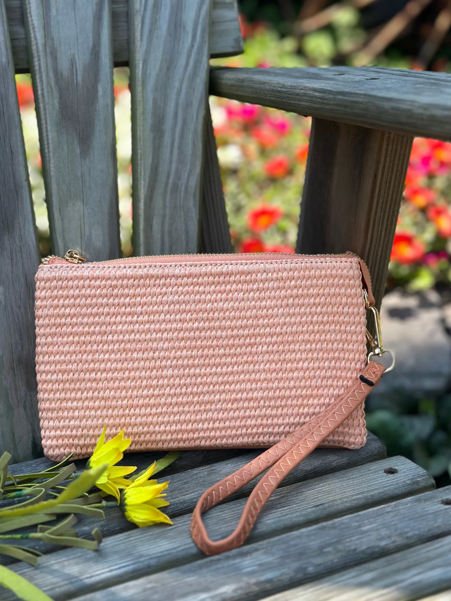 Riley Straw Crossbody/Wristlet